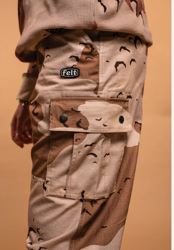 FELT "RIPSTOP" CARGO PANTS (CHIP CAMO) - Image 4