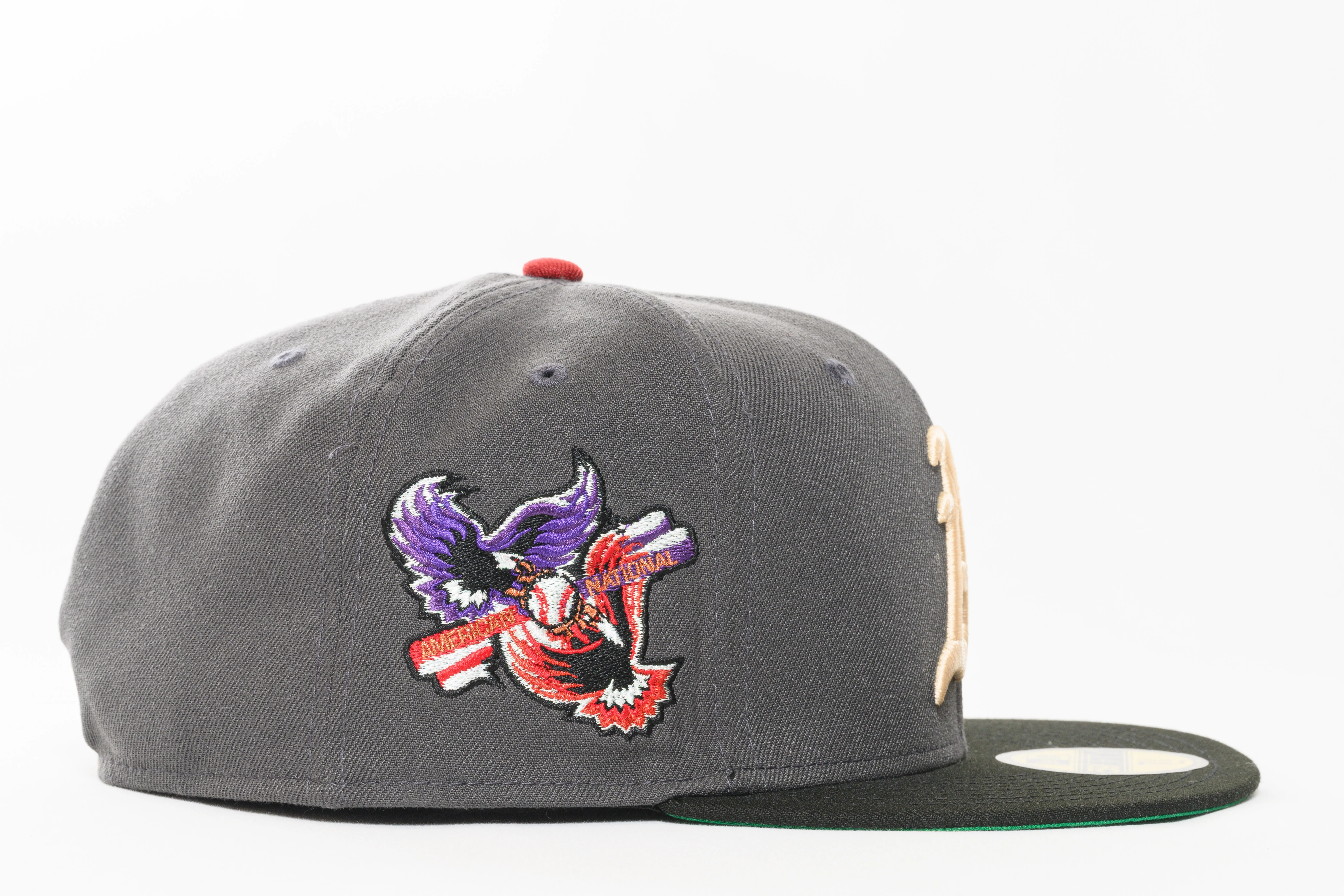 NEW ERA "3RD STRIKE AKUMA" OAKLAND ATHLETICS FITTED HAT (DARK GRAPHITE/BLACK) - Image 6