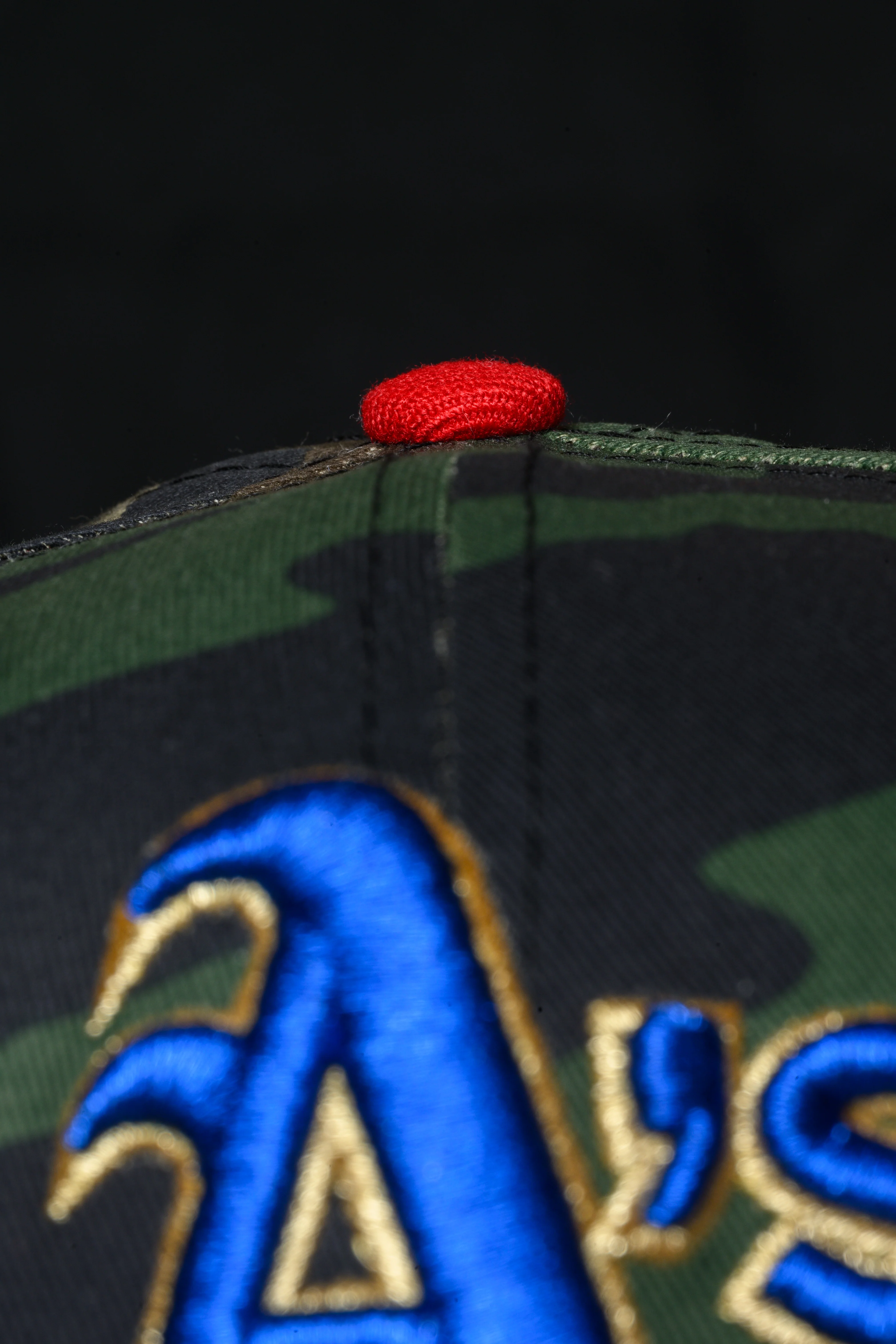 NEW ERA "A-TEAM" OAKLAND A'S FITTED HAT (WOODLAND CAMO) - Image 5