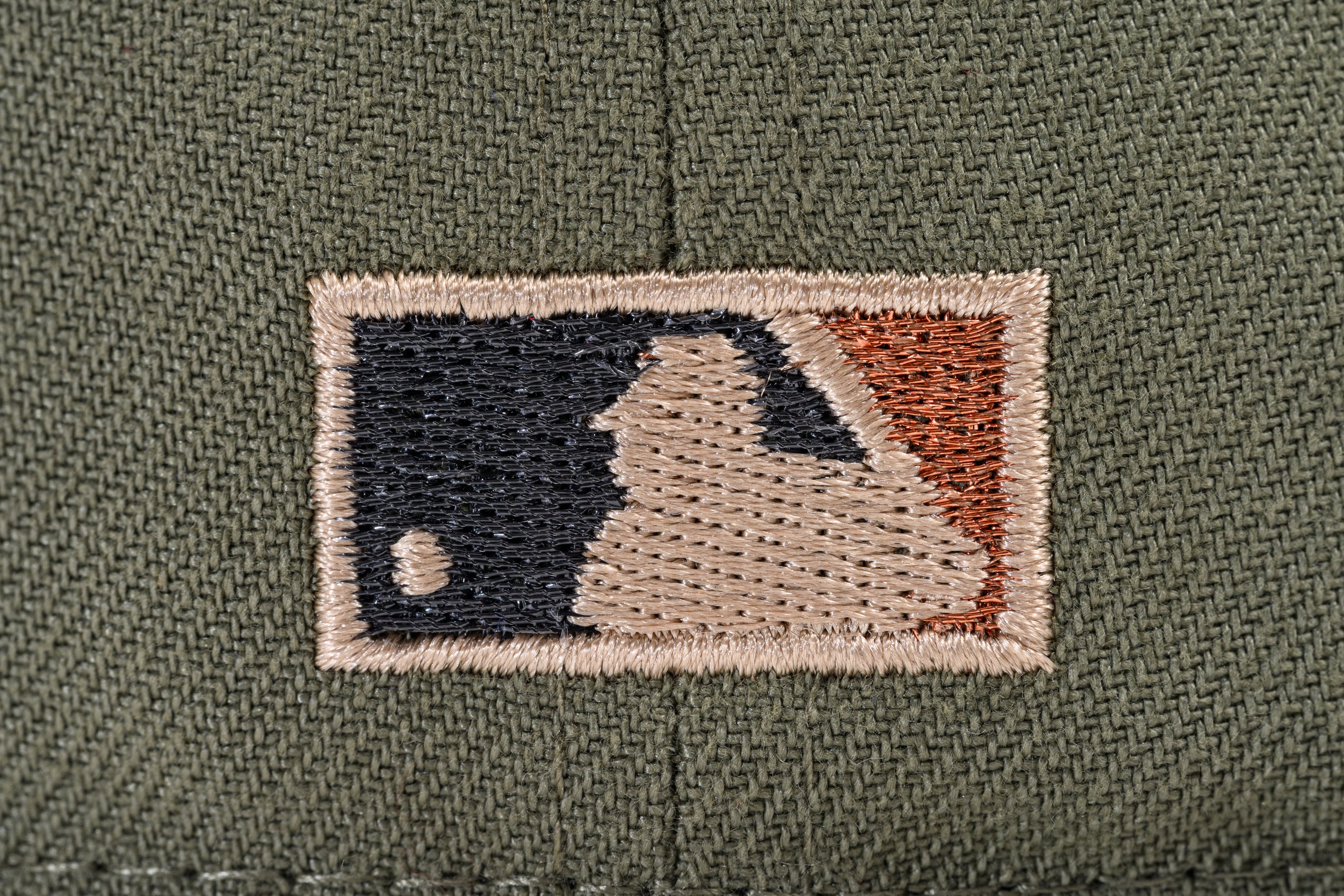 NEW ERA "ART" SAN FRANCISCO GIANTS FITTED HAT (NEW OLIVE/BLACK) - Image 2
