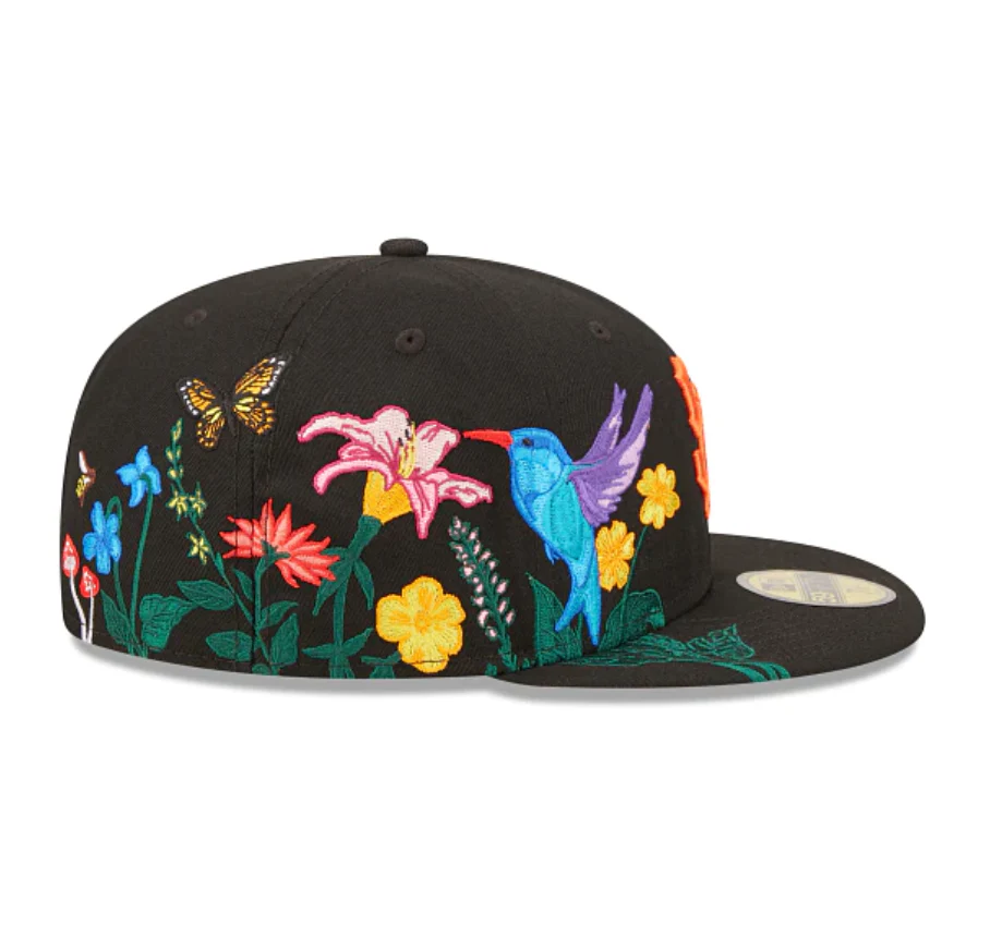 NEW ERA “BLOOMING” SF GIANTS FITTED HAT (BLACK) (SIZE 8) - Image 4