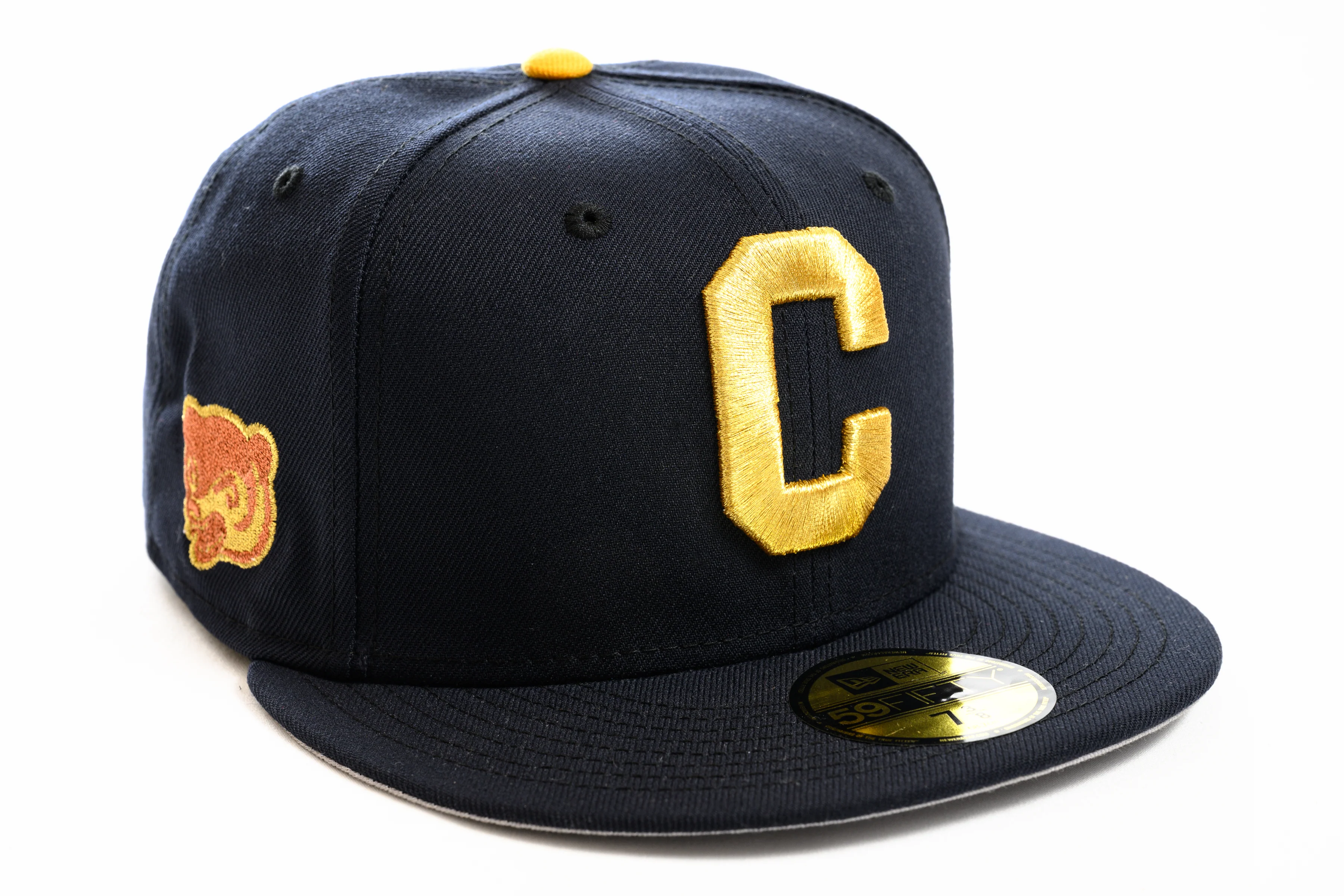 NEW ERA "CALIFORNIA" CHICAGO CUBS FITTED HAT (NAVY/A GOLD)