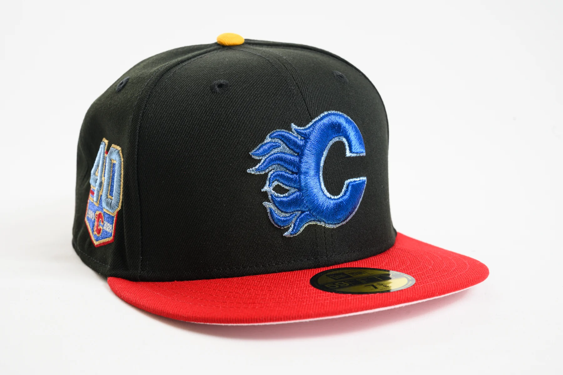 NEW ERA "CHILL FAM" CALGARY FLAMES (BLACK/RED/YELLOW