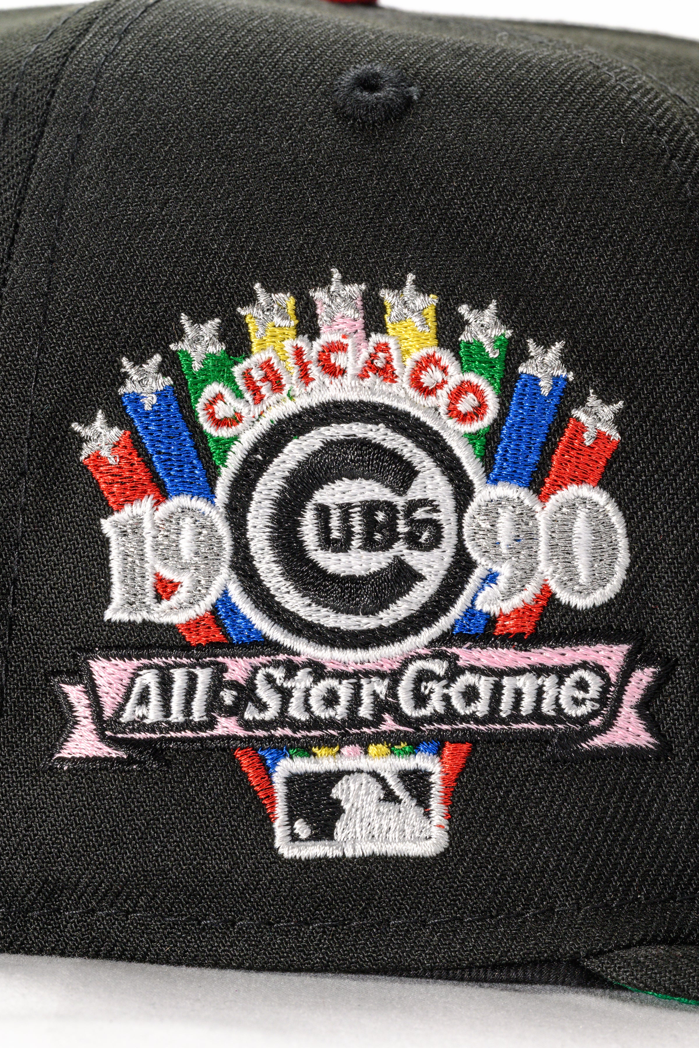 NEW ERA "CHROME" CHICAGO CUBS FITTED HAT (BLACK) - Image 6