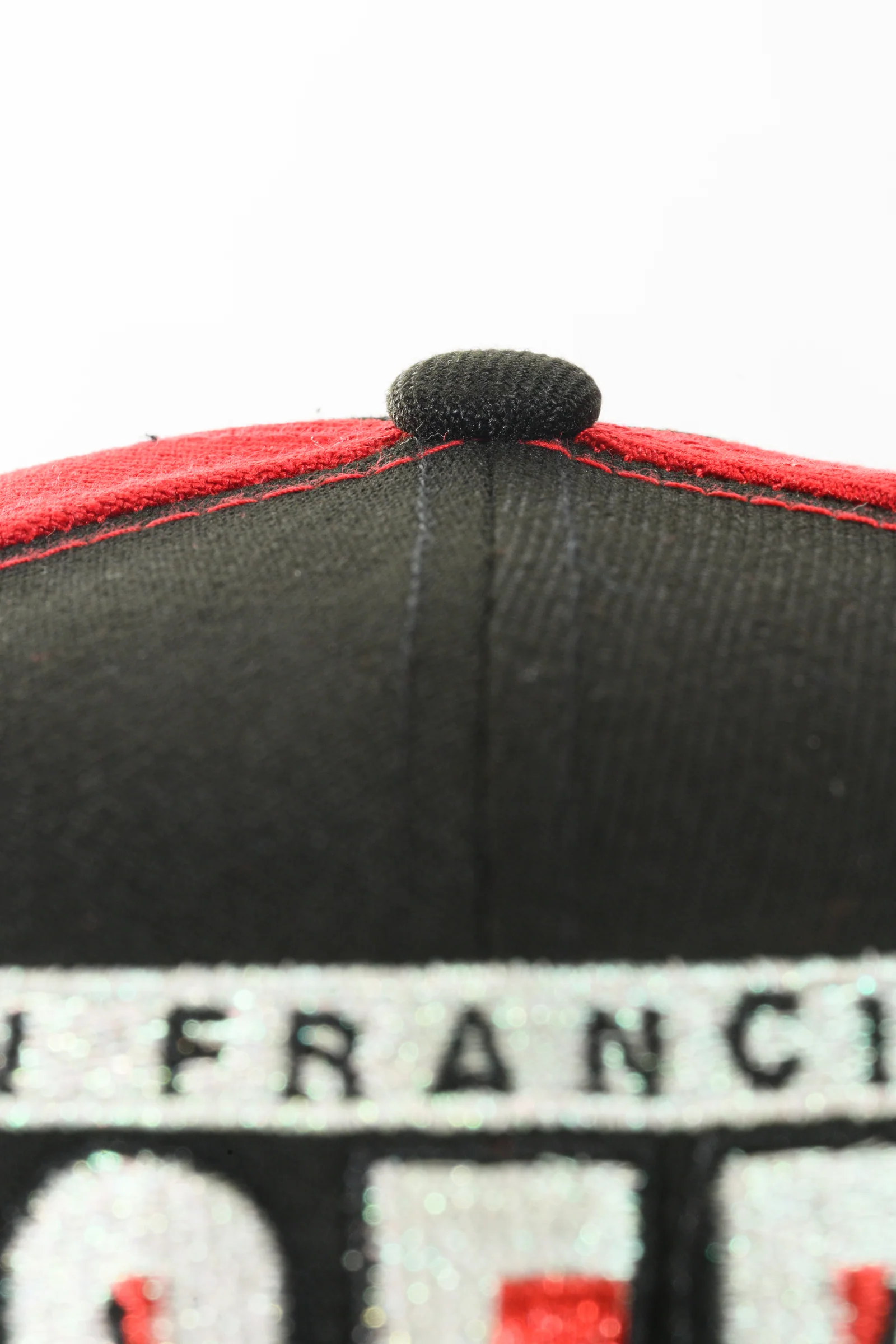 NEW ERA "COLOR BLOCK" SAN FRANCISCO 49ERS FITTED HAT (BLACK/RED) - Image 8