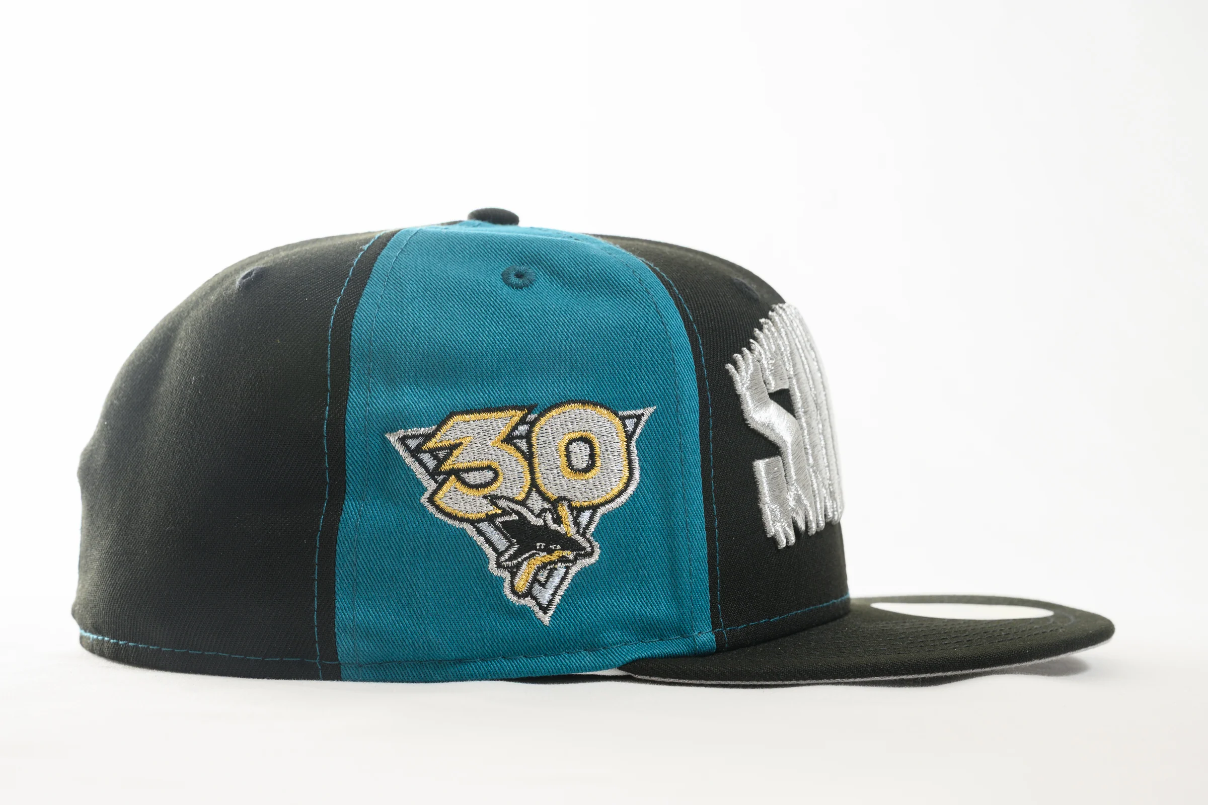 NEW ERA "COLOR BLOCK" SAN JOSE SHARKS FITTED HAT (BLACK/TEAL) - Image 5