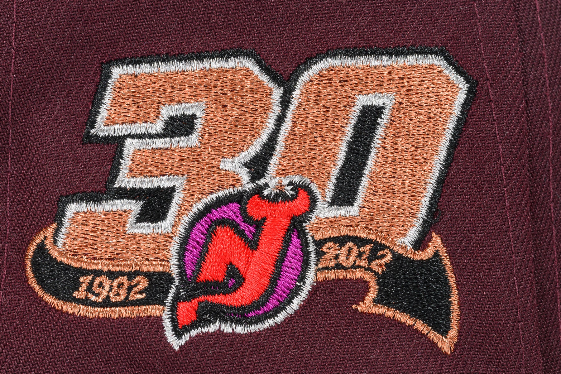 NEW ERA "DARE DEVIL" NEW JERSEY DEVIL'S (MAROON/MAGENTA/BLK) - Image 5