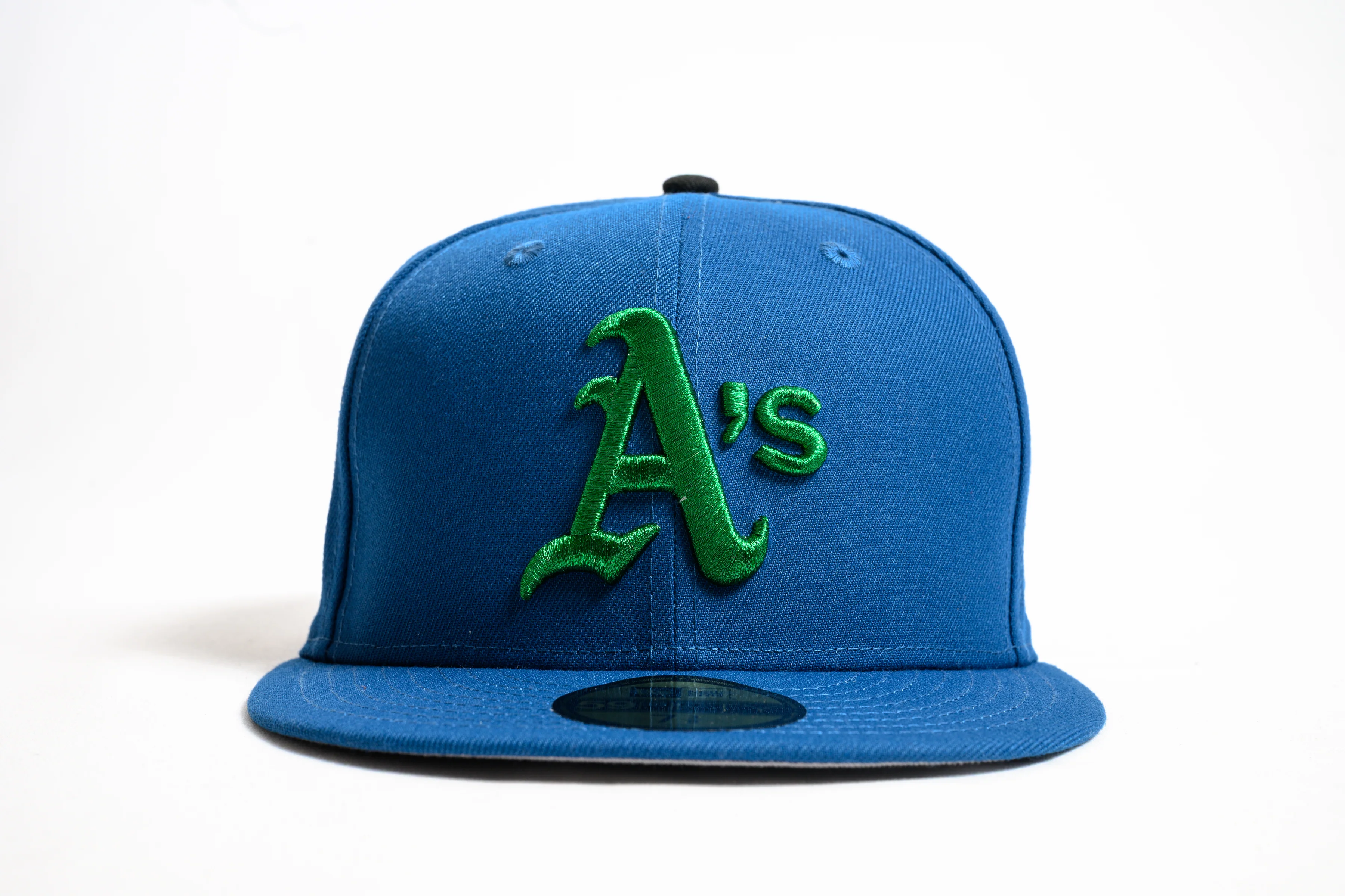 NEW ERA "EASTBAY FUNK" OAKLAND A'S FITTED HAT (LIGHT ROYAL) - Image 8