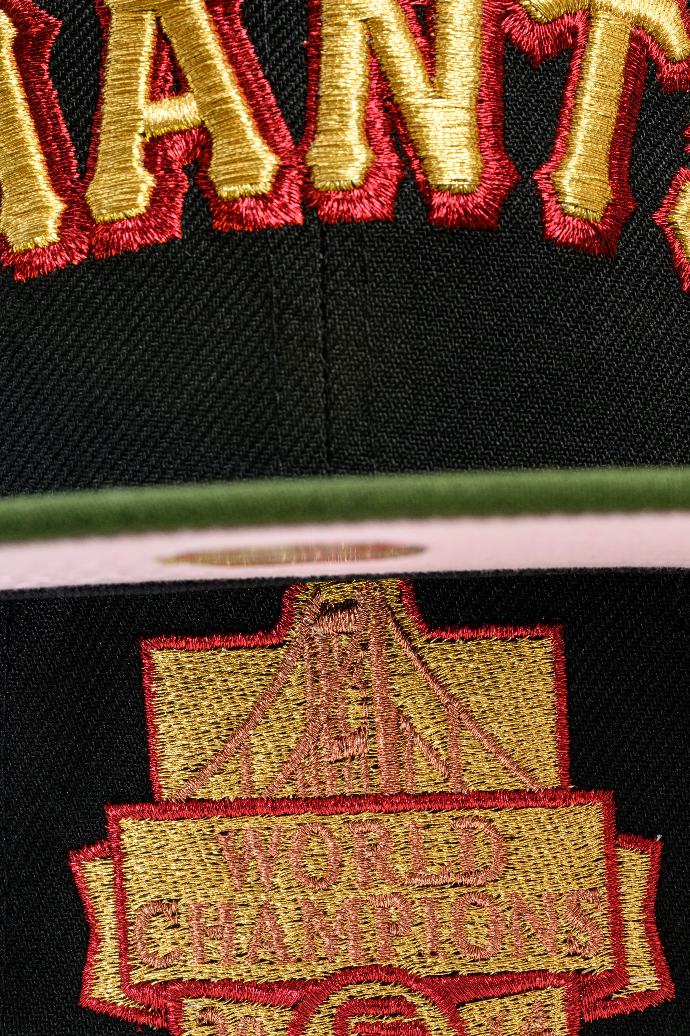 NEW ERA "FINAL ZILLA” SAN FRANCISCO GIANTS  FITTED HAT (BLACK/RIFLE GREEN/RED) - Image 8