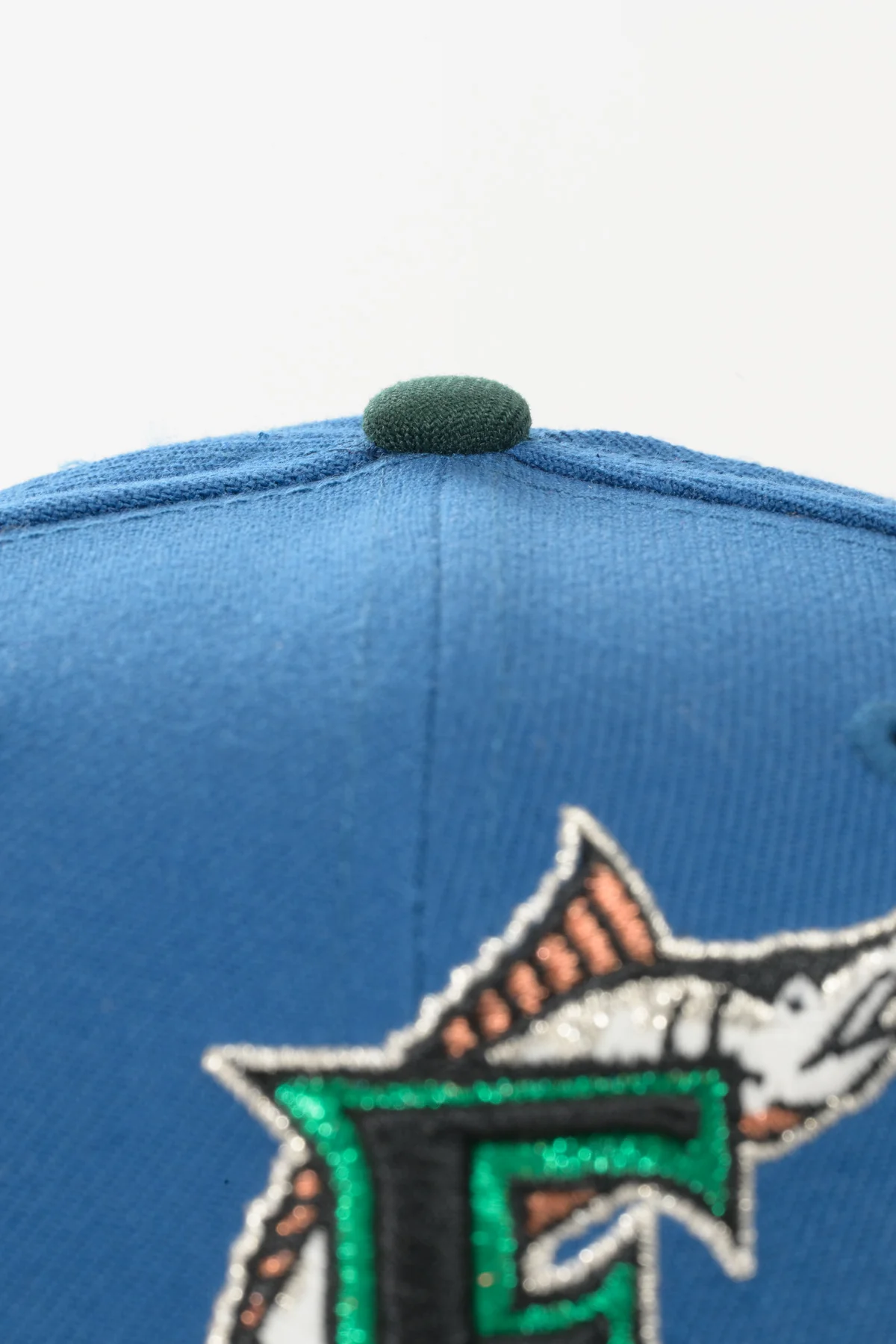 NEW ERA "FIZZLORIDA"  FLORIDA MARLINS (SEASHORE BLUE/BLACK/PINK) - Image 4