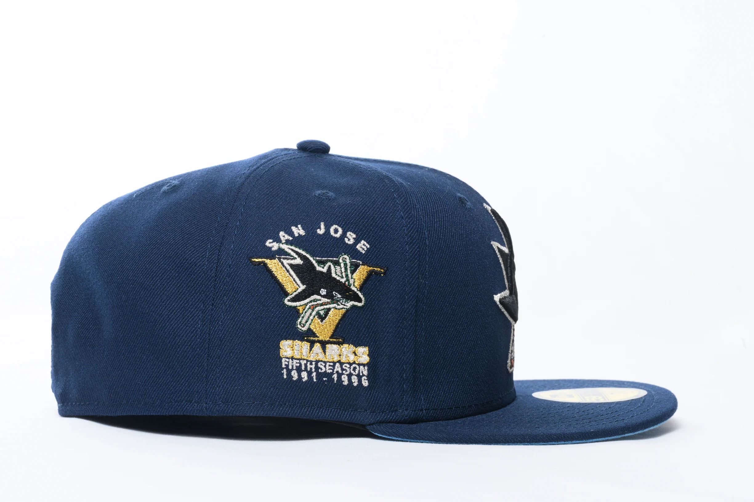 NEW ERA "FRESH WATER" SAN JOSE SHARKS FITTED HAT (OCEANSIDE/LIGHT BLUE) - Image 6
