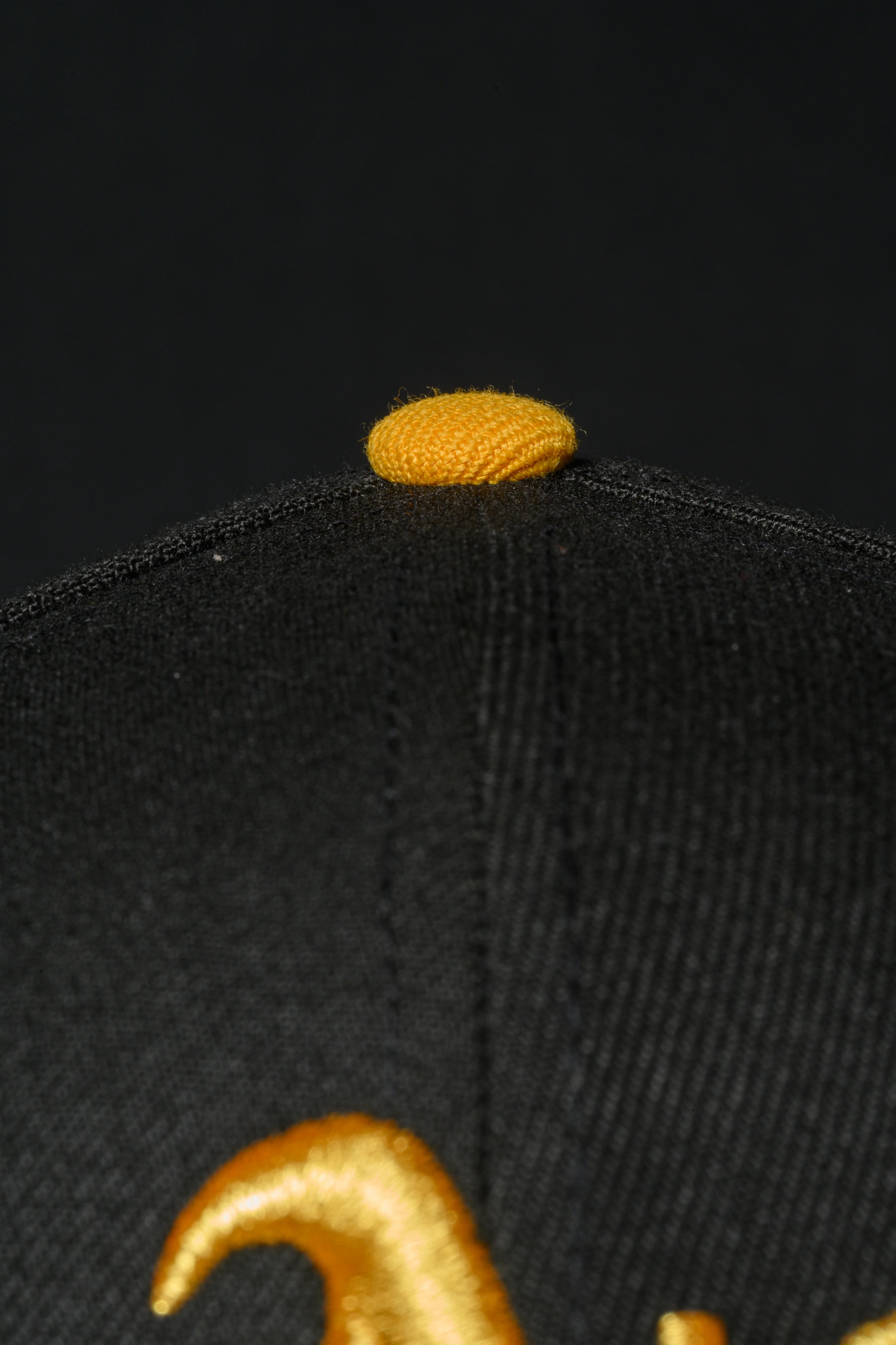 NEW ERA "$HORT DOGG" OAKLAND A'S FITTED HAT (BLACK/ GOLD) - Image 4