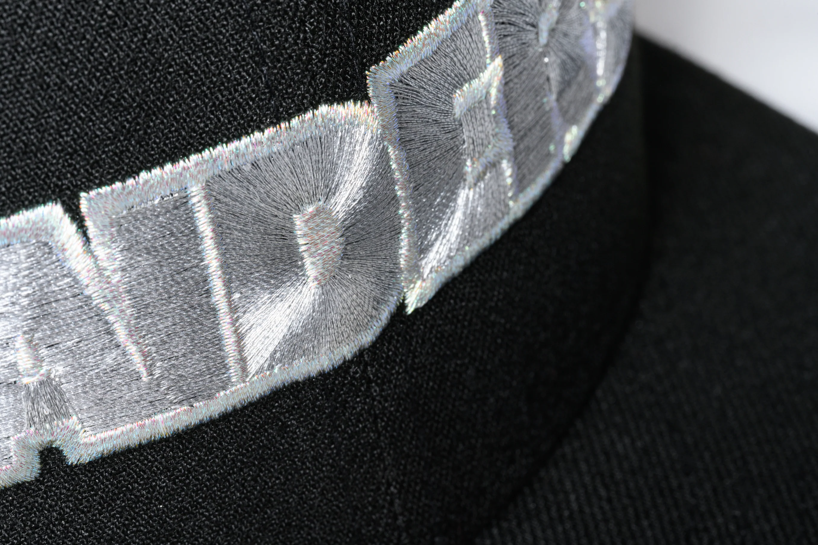 NEW ERA "HOWIE" LAS VEGAS RAIDERS FITTED HAT (BLACK/PINK UV) - Image 6