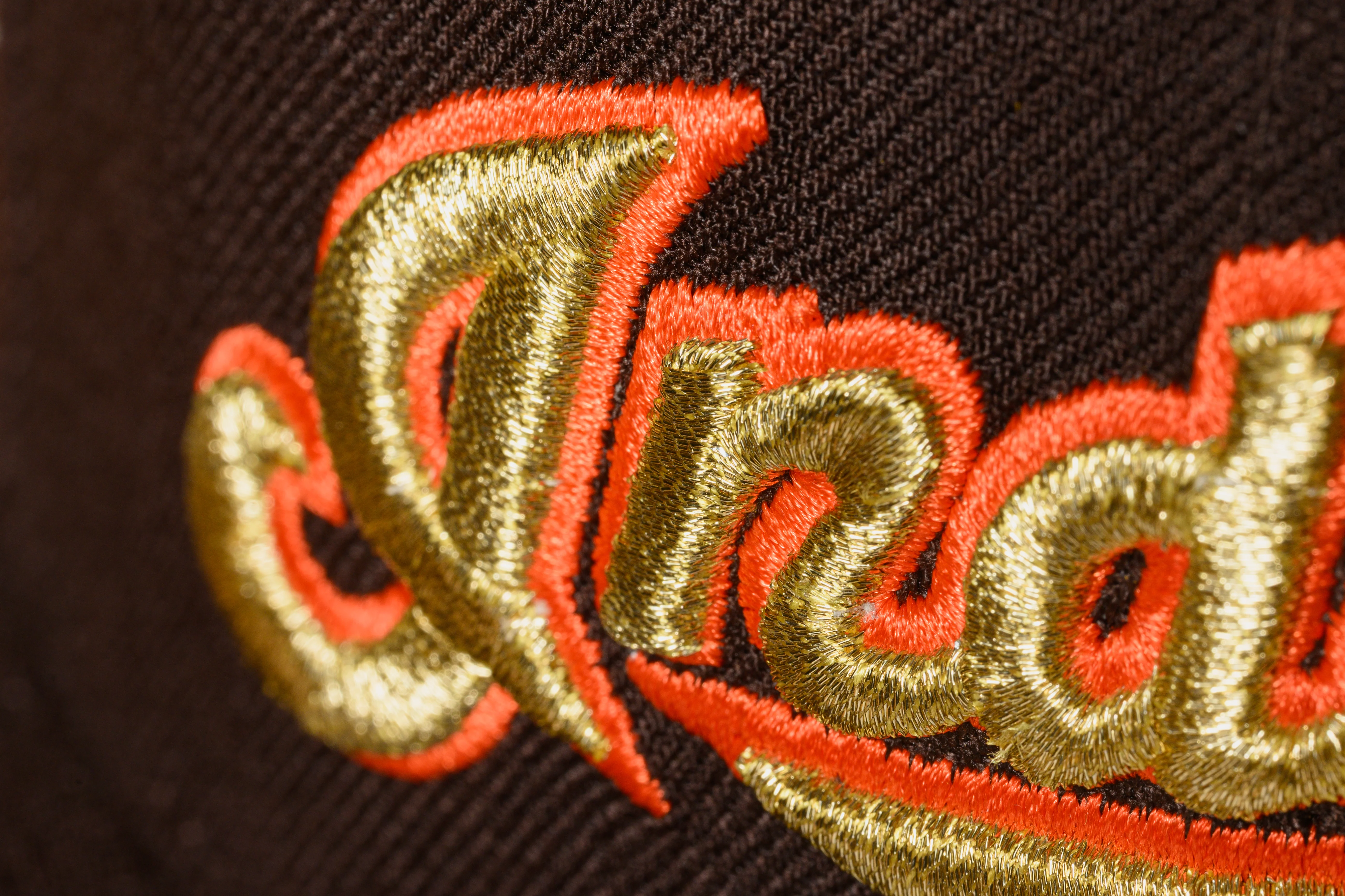 NEW ERA “INDIANA 2.0" CLEVELAND INDIANS FITTED HAT (DARK BROWN) - Image 2