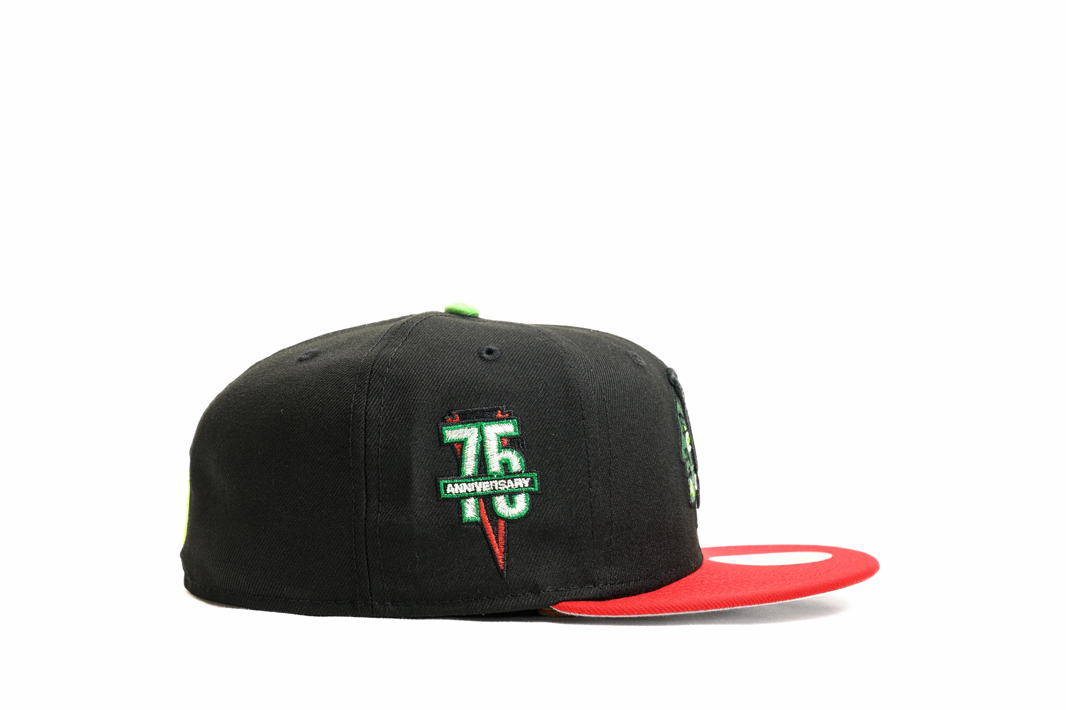NEW ERA "MUTA" CHICAGO BLACKHAWKS FITTED HAT (BLACK/RED) - Image 6