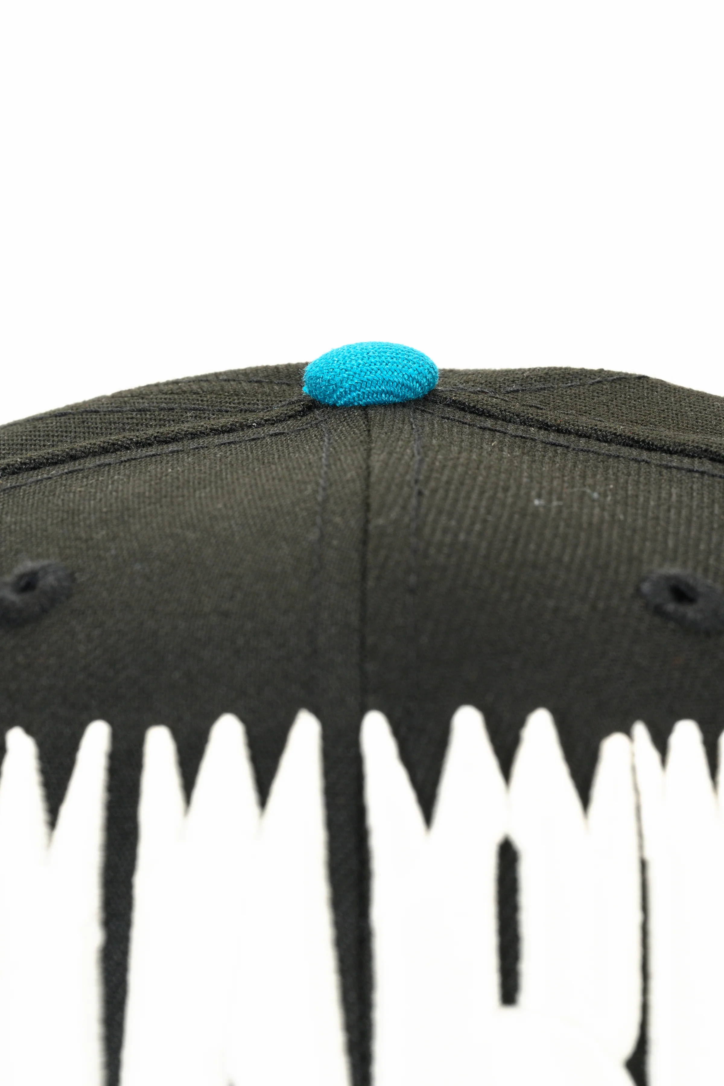 NEW ERA "NIGHT SWIM" SAN JOSE SHARKS FITTED HAT (BLACK/NAVY/TEAL) - Image 6