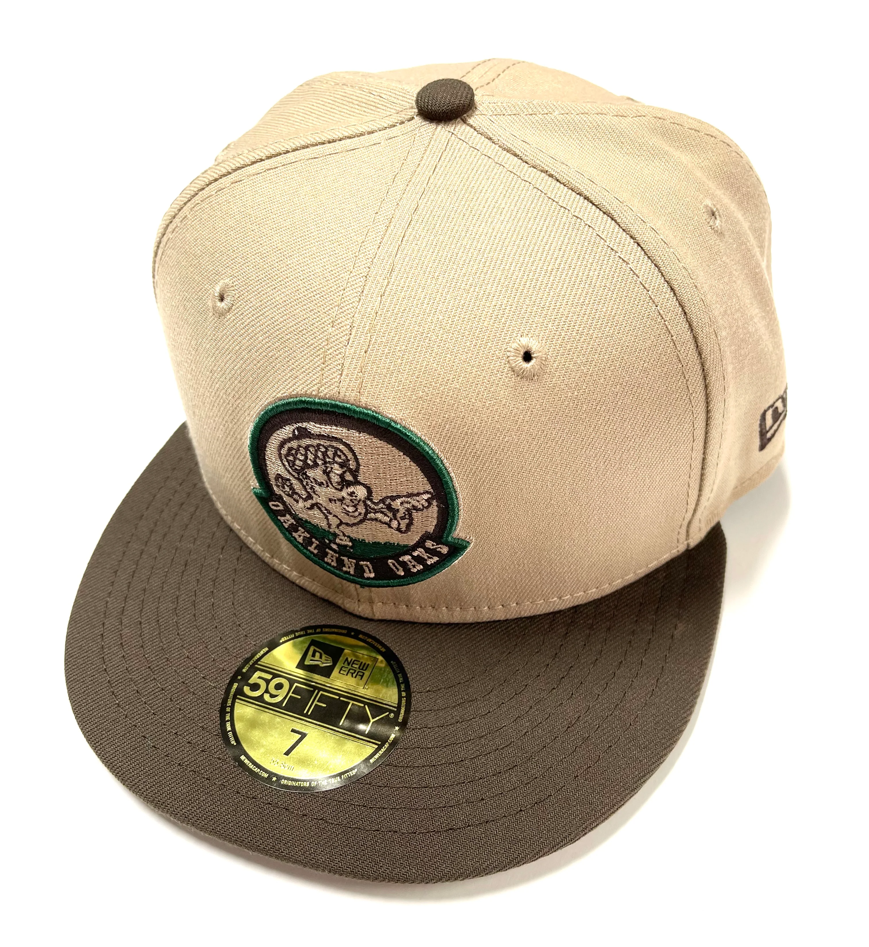 NEW ERA “NUTCRACKER” OAKLAND OAKS FITTED HAT (CAMEL/WALNUT) - Image 2