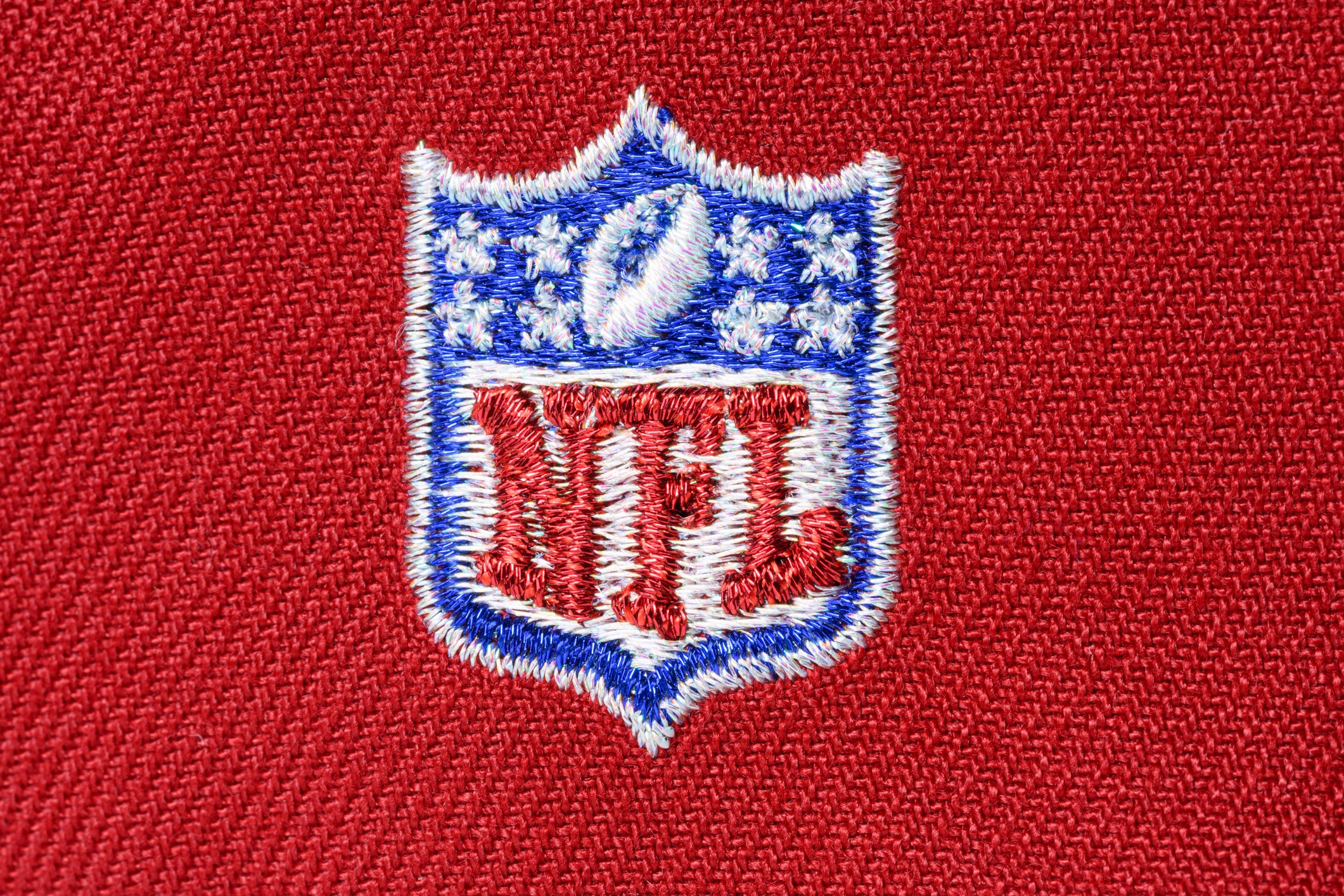 NEW ERA "OLD ENGLISH" SAN FRANCISCO 49ERS FITTED HAT (H RED/KHAKI) - Image 2