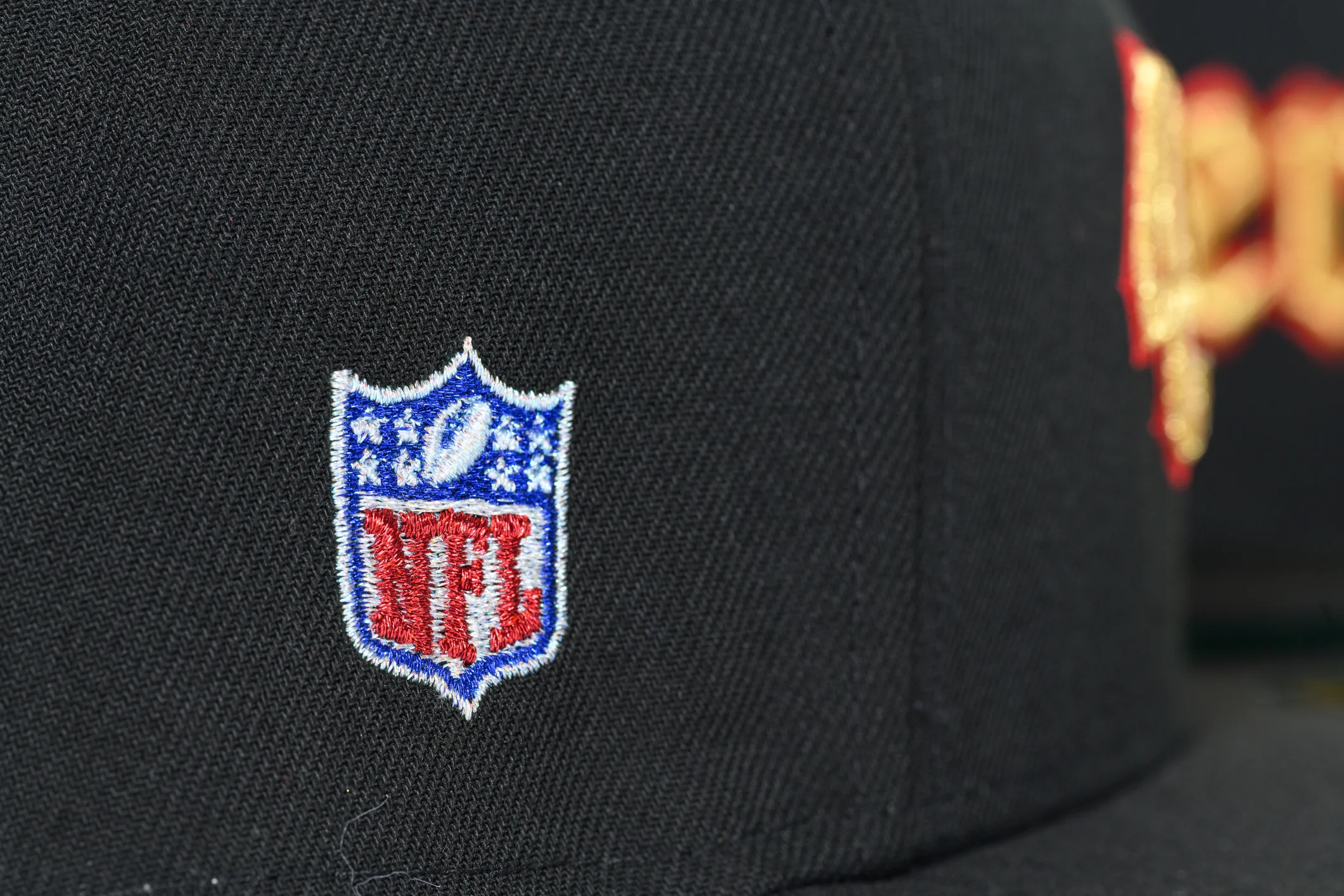 NEW ERA "OLD MONEY" SAN FRANCISCO 49ERS FITTED HAT (H RED /BLACK) - Image 4