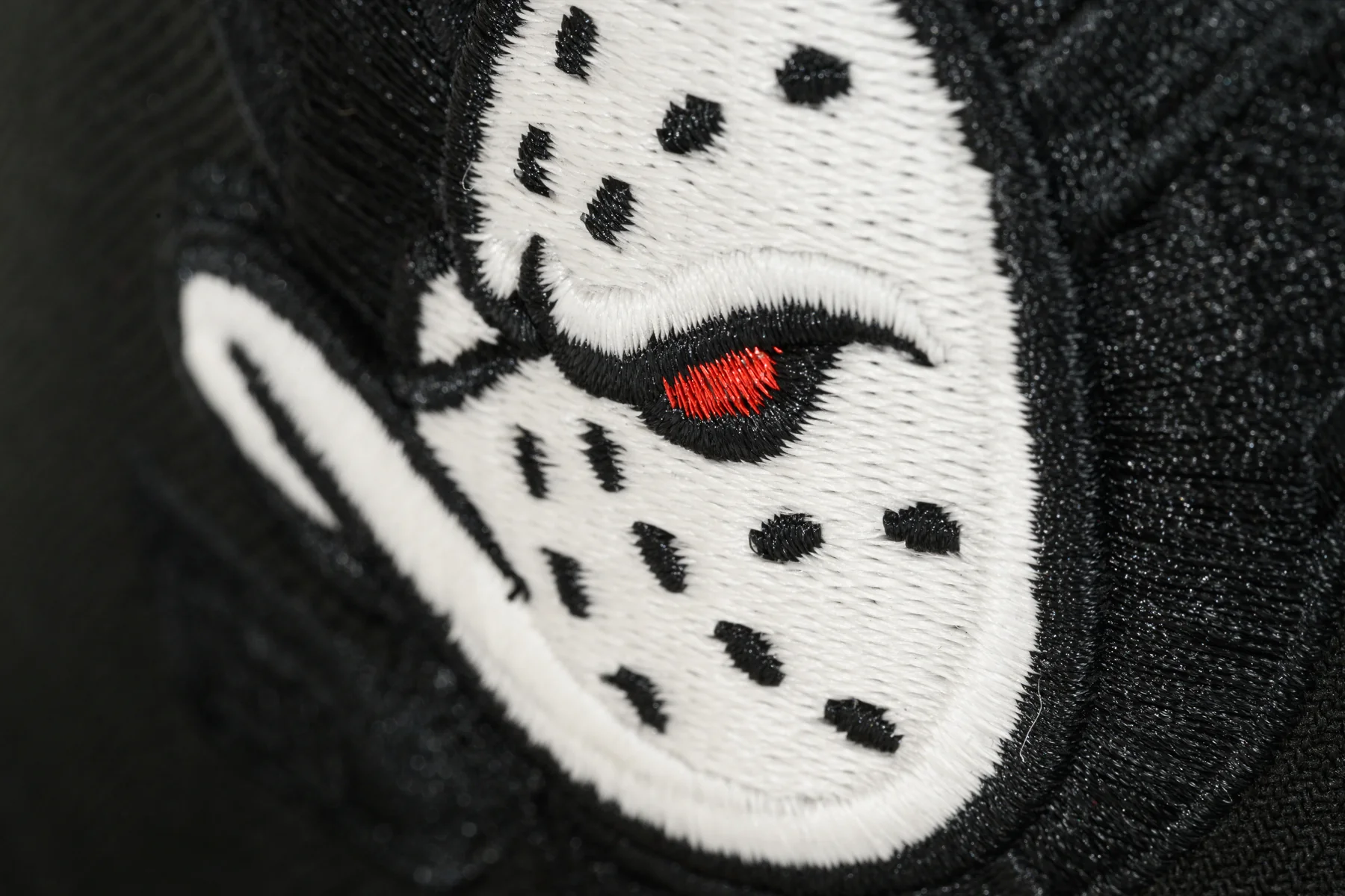 NEW ERA "PHANTOM" ANAHEIM DUCKS (BLACK/CHROME) - Image 8