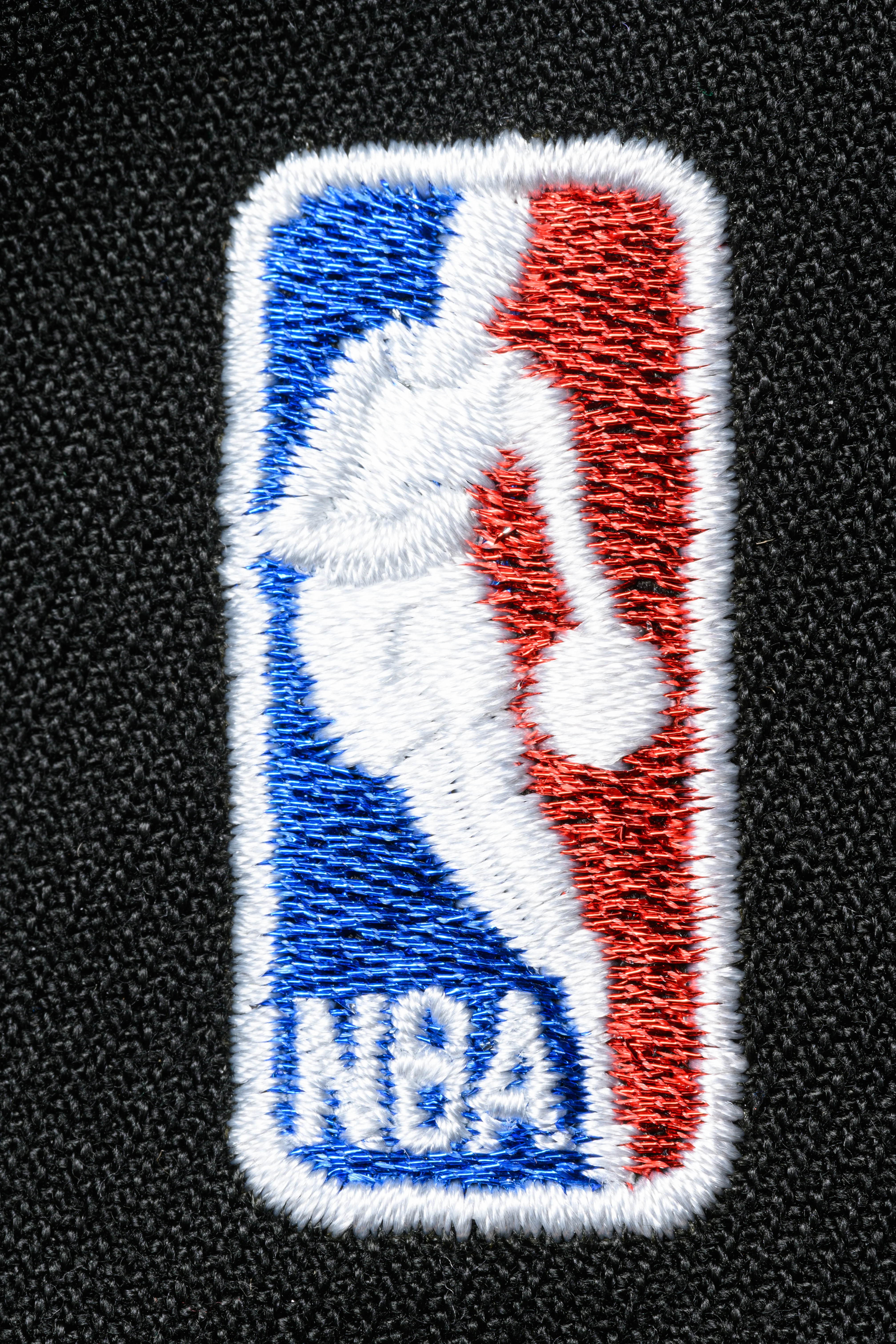 NEW ERA "RETRO SCRIPT" GOLDEN STATE WARRIORS FITTED HAT (BLACK/METALLIC BLUE) - Image 2