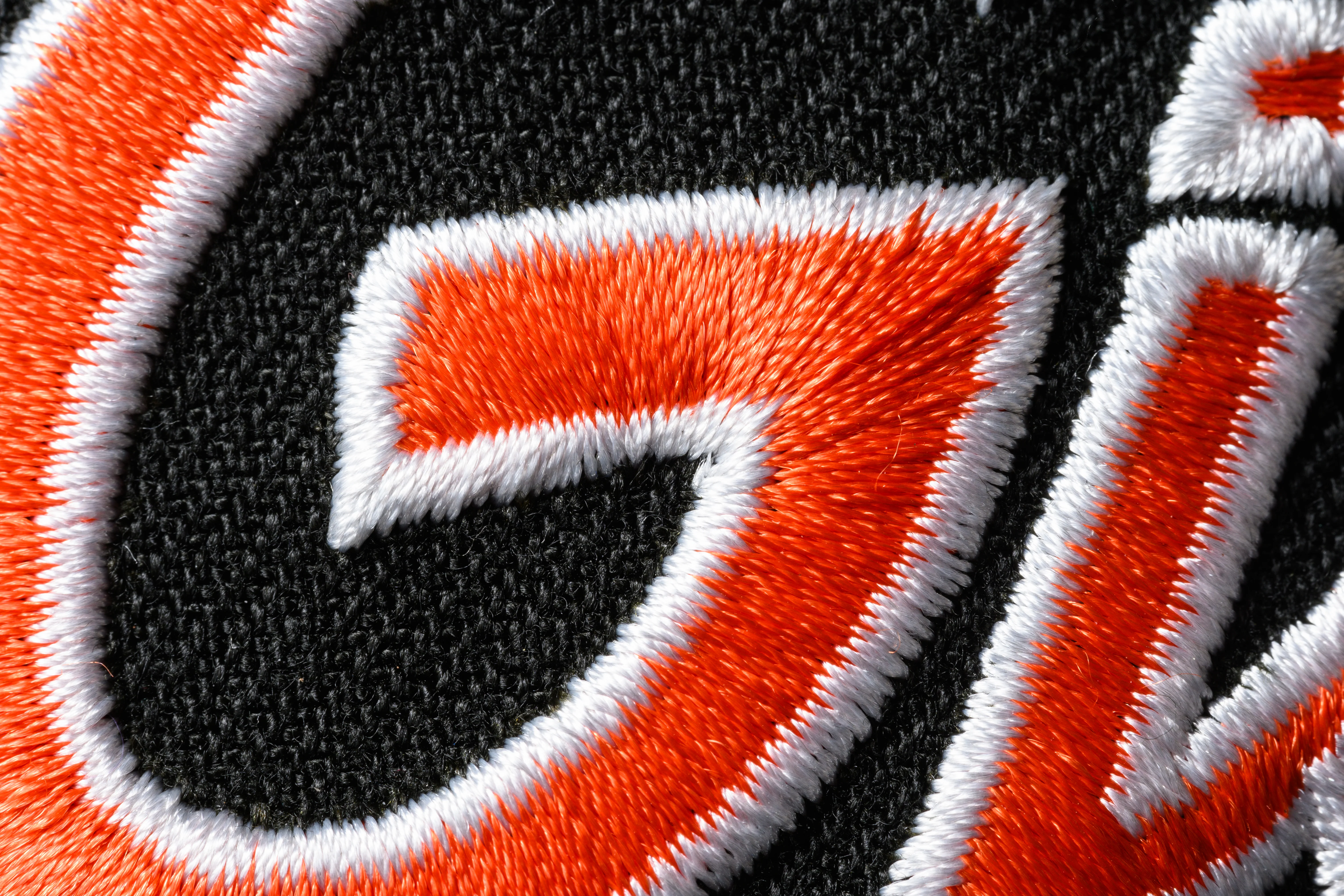 NEW ERA “RETRO SCRIPT" SF GIANTS FITTED HAT (BLACK) - Image 4