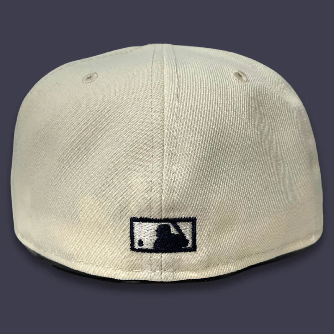NEW ERA "RUN TMC" PHILADELPHIA ATHLETICS FITTED HAT (CHROME/OCEANSIDE BLUE)) - Image 4