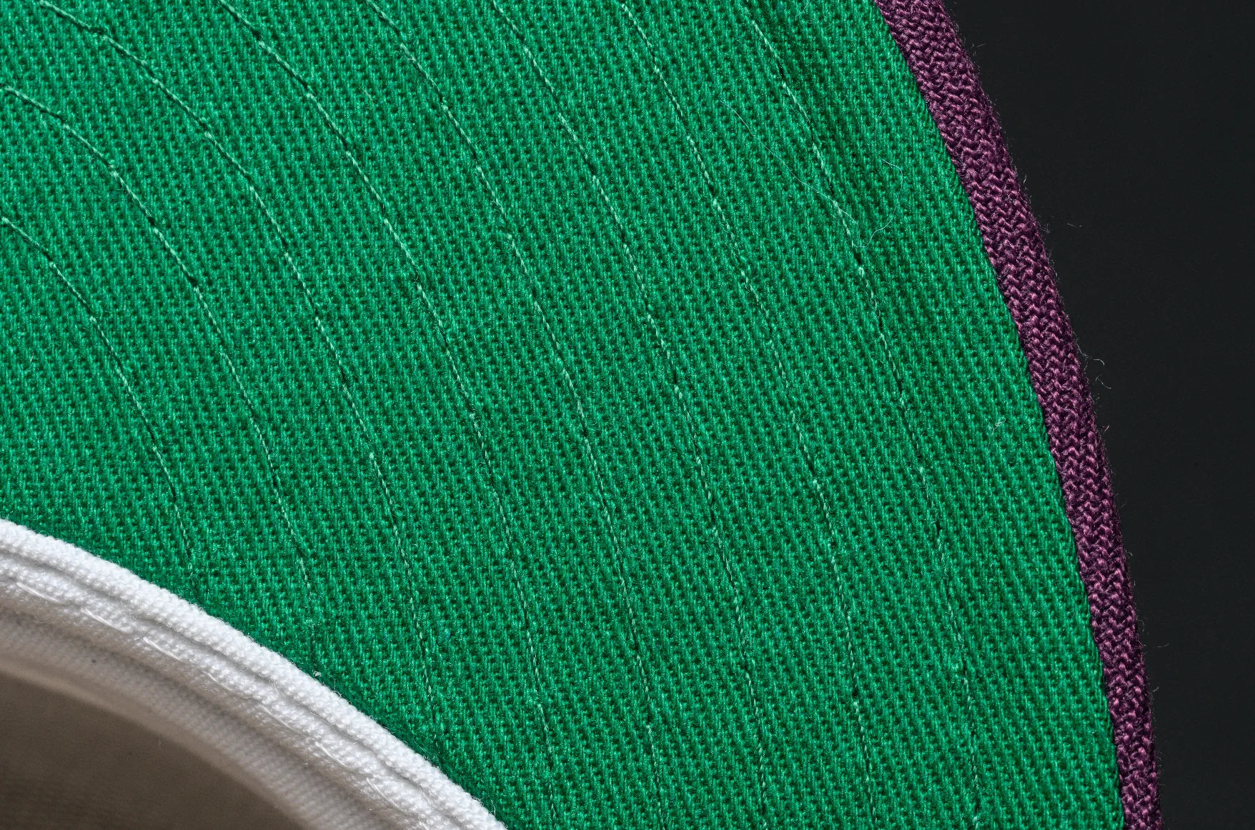 NEW ERA "SAMURAI" SEATTLE MARINERS FITTED HAT (BLACK/ PLUM) - Image 2