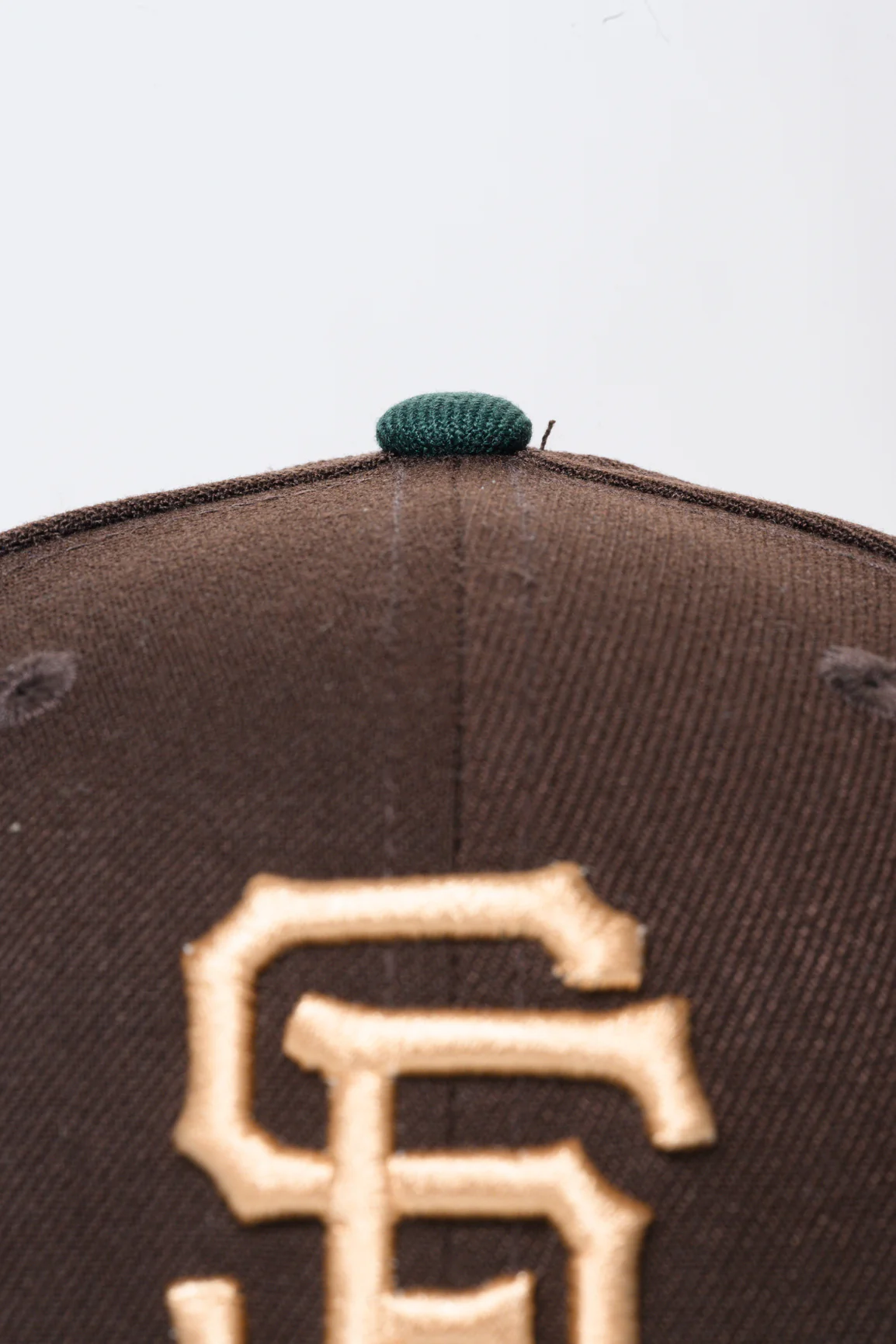 NEW ERA "SHADOWBROOK" SF GIANTS FITTED HAT (BROWN/GREEN) - Image 4