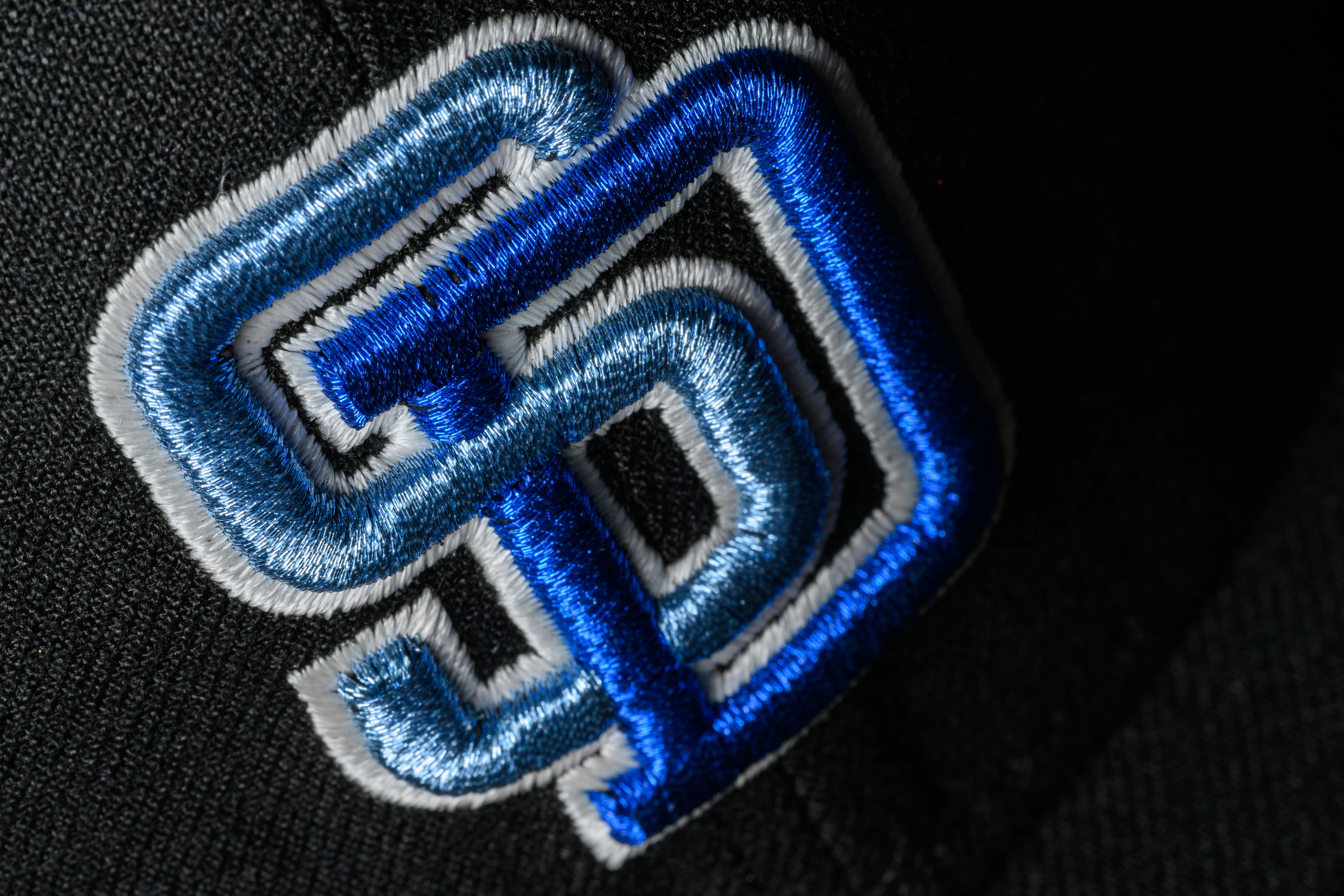 NEW ERA "SHAMU" SAN DIEGO PADRES FITTED HAT (BLACK/PINK UV) - Image 2