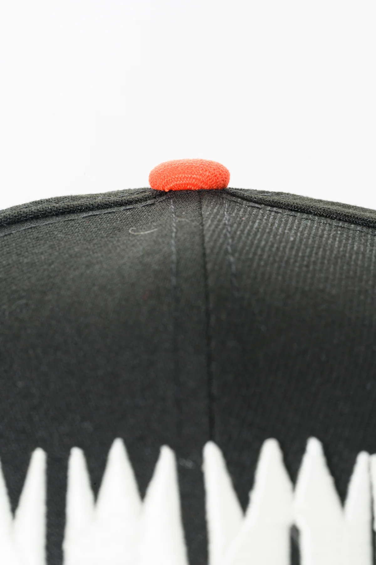 NEW ERA "SHARK BITES" SAN JOSE SHARKS FITTED HAT (BLACK/TEAL/ORANGE) - Image 4