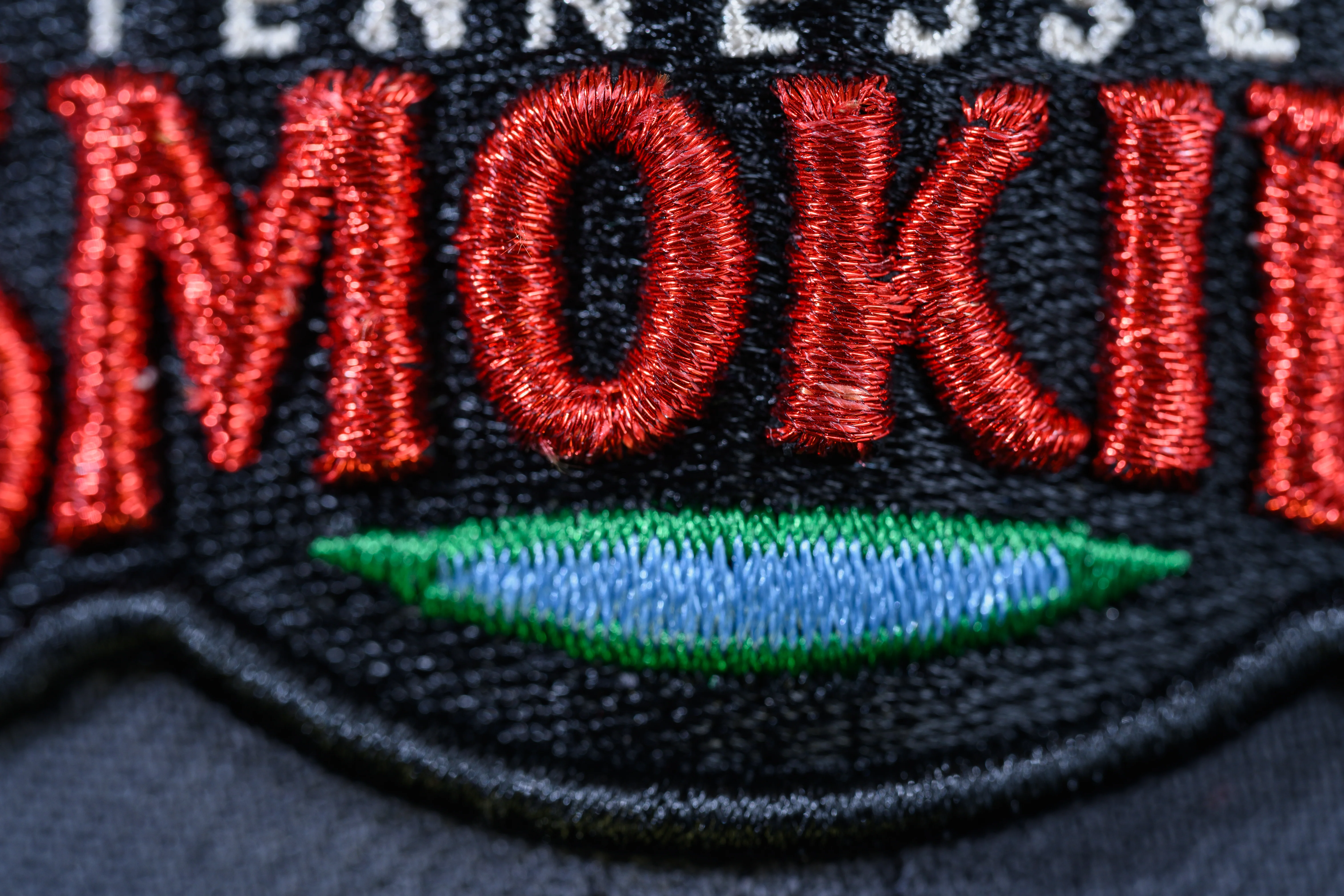 NEW ERA “SMOKIES" TENNESSE SMOKIES FITTED HAT (DARK GRAPHITE / BLACK) - Image 2