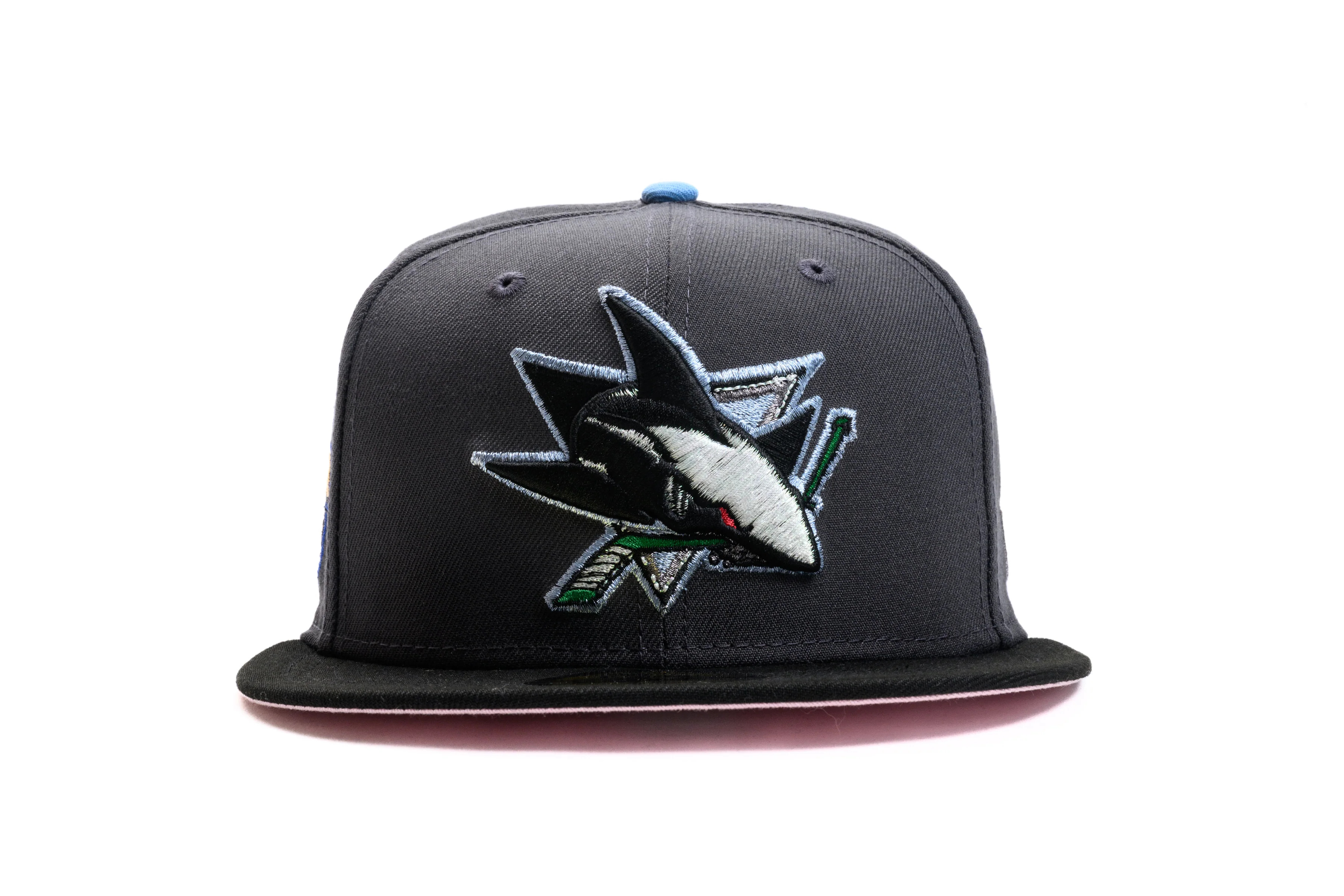 NEW ERA "SNOW" SAN JOSE SHARKS FITTED HAT (DARK GRAPHITE/BLACK) - Image 6