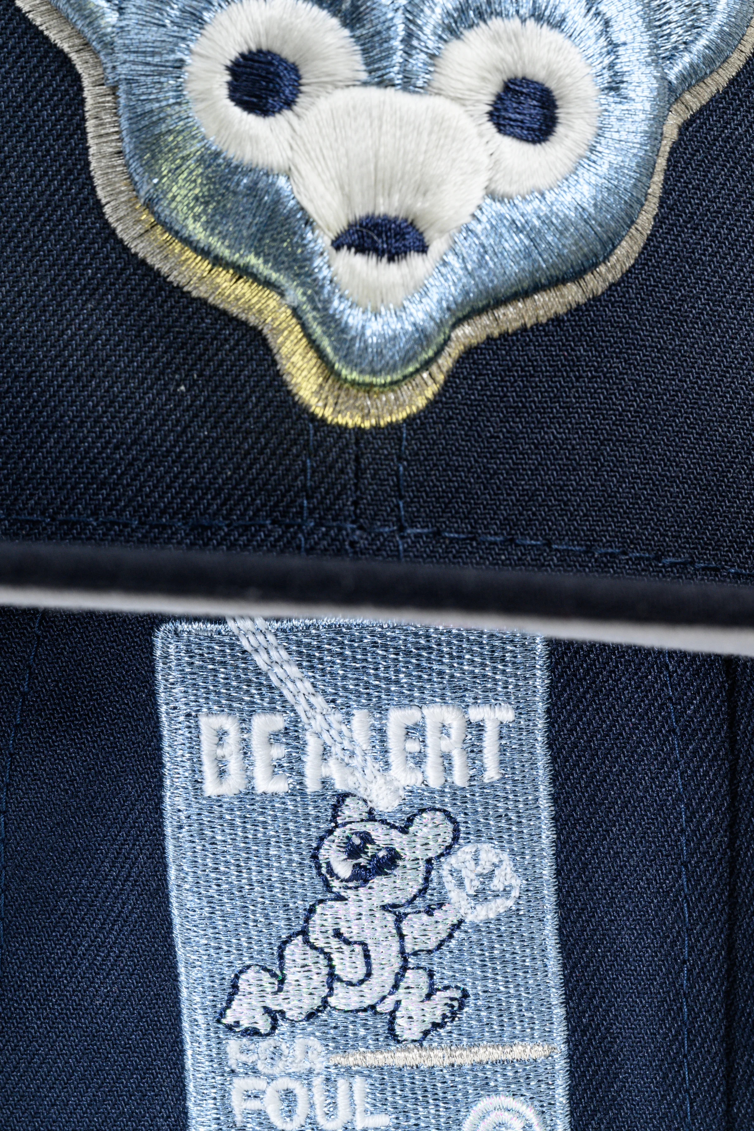 NEW ERA "SNOW STORM” CHICAGO CUBS FITTED HAT + SCOOPER BLIP (NAVY/NIGHSHIFT NAVY) - Image 9