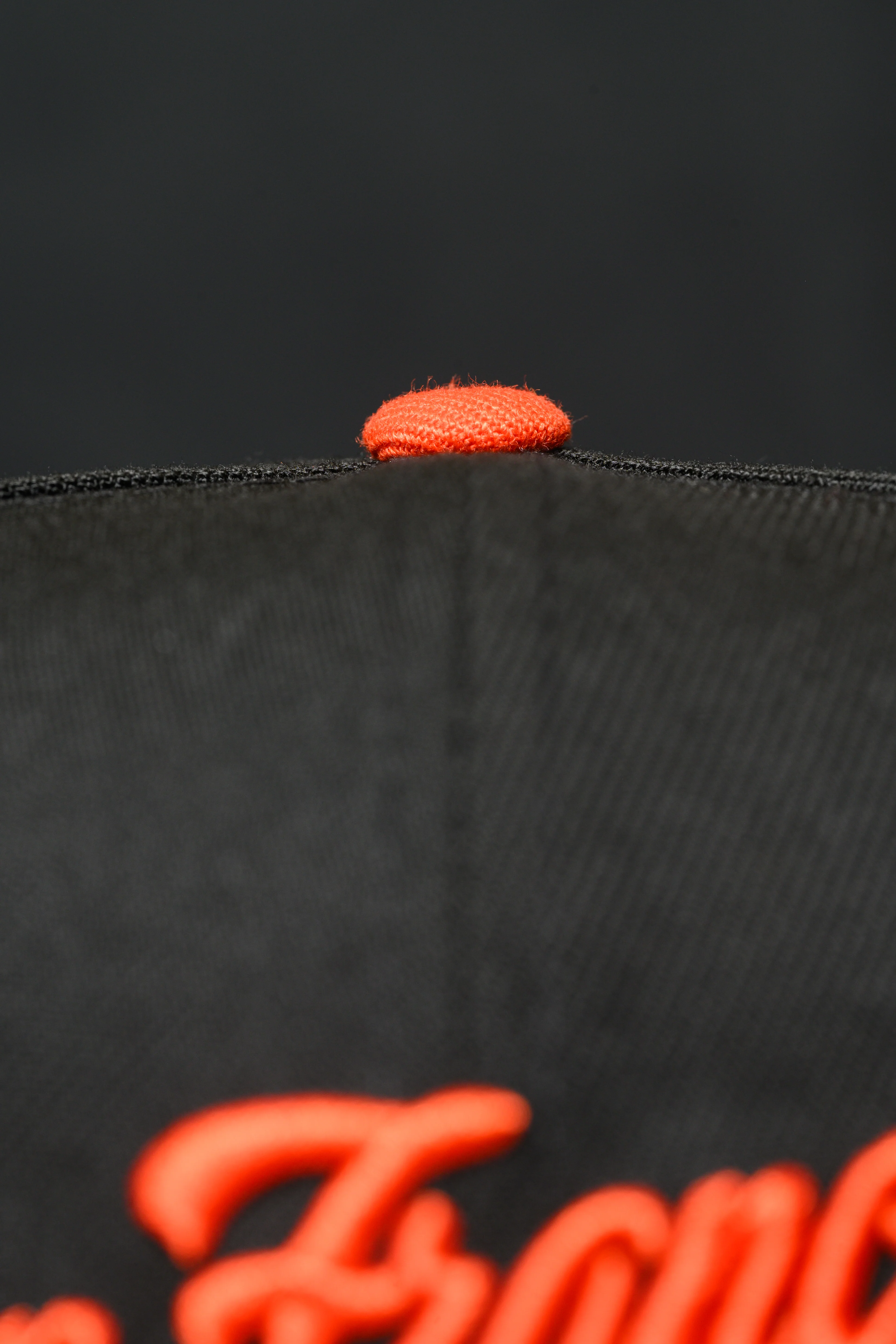 NEW ERA "SPLASH SCRIPT" SF GIANTS FITTED HAT (BLACK/ORANGE) - Image 6