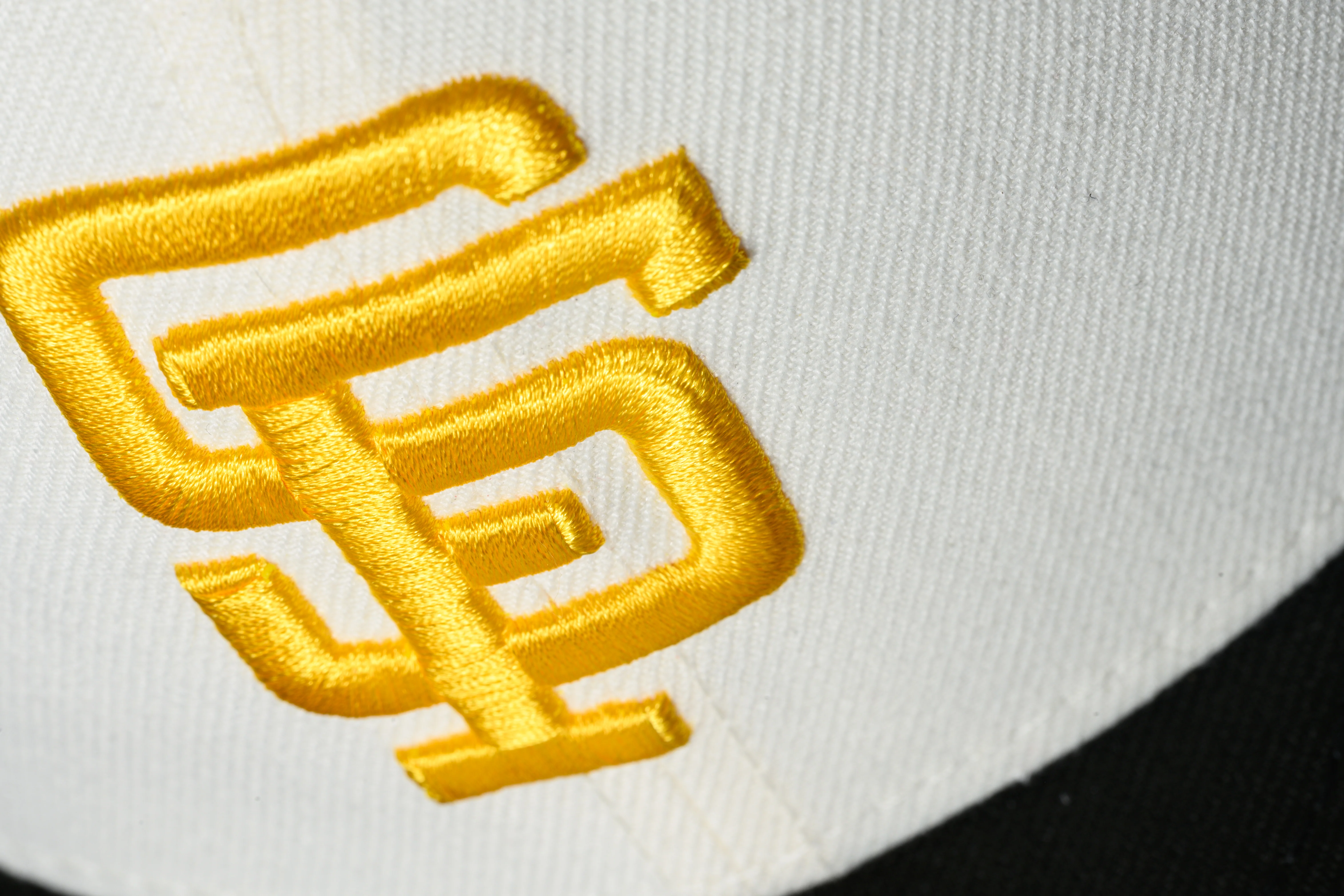 NEW ERA "TAXI" SF GIANTS FITTED HAT (CHROME/YELLOW/BLACK - Image 5
