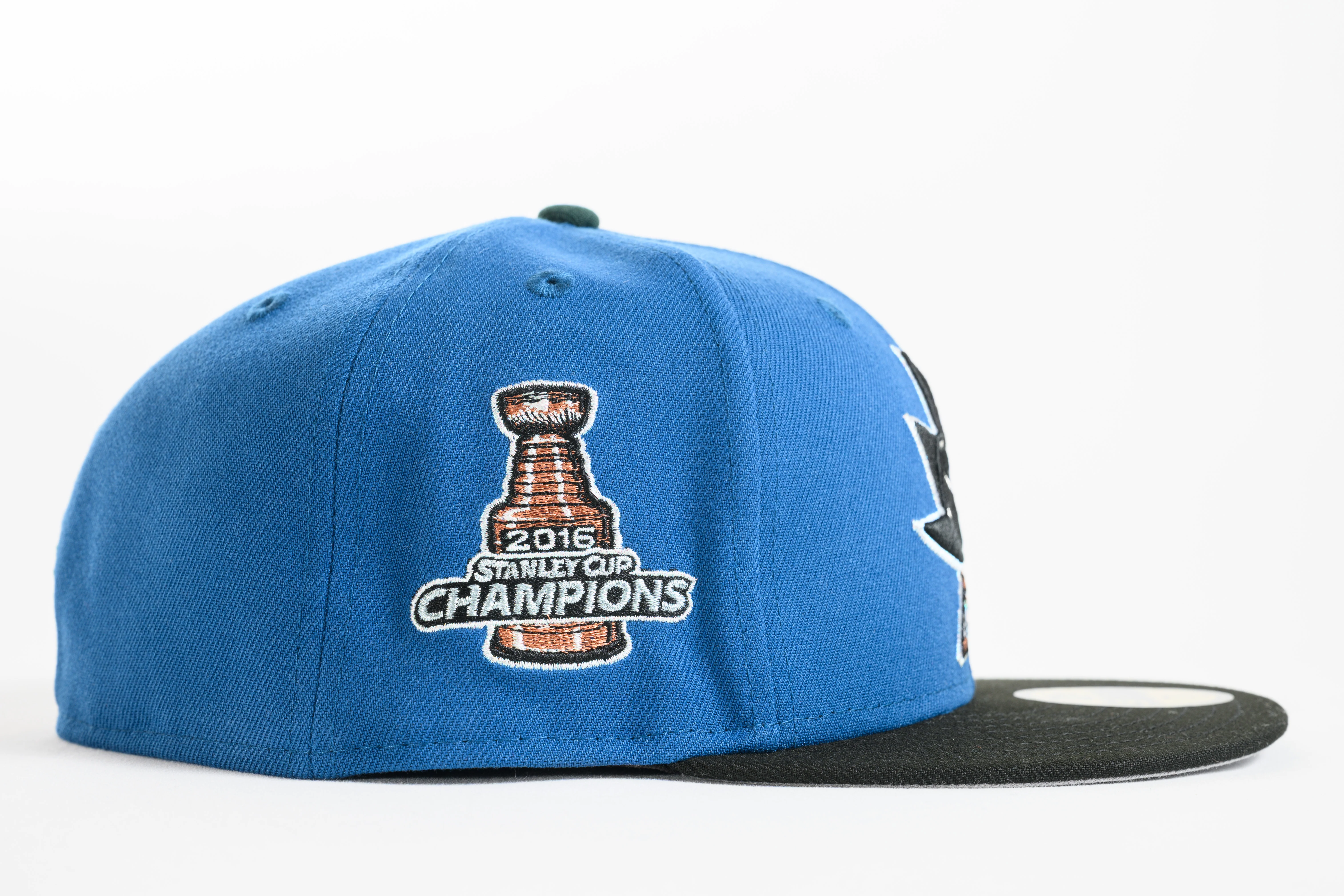 NEW ERA "WHAT IF??" SAN JOSE SHARKS FITTED HAT (SEASHORE BLUE/BLACK) - Image 5