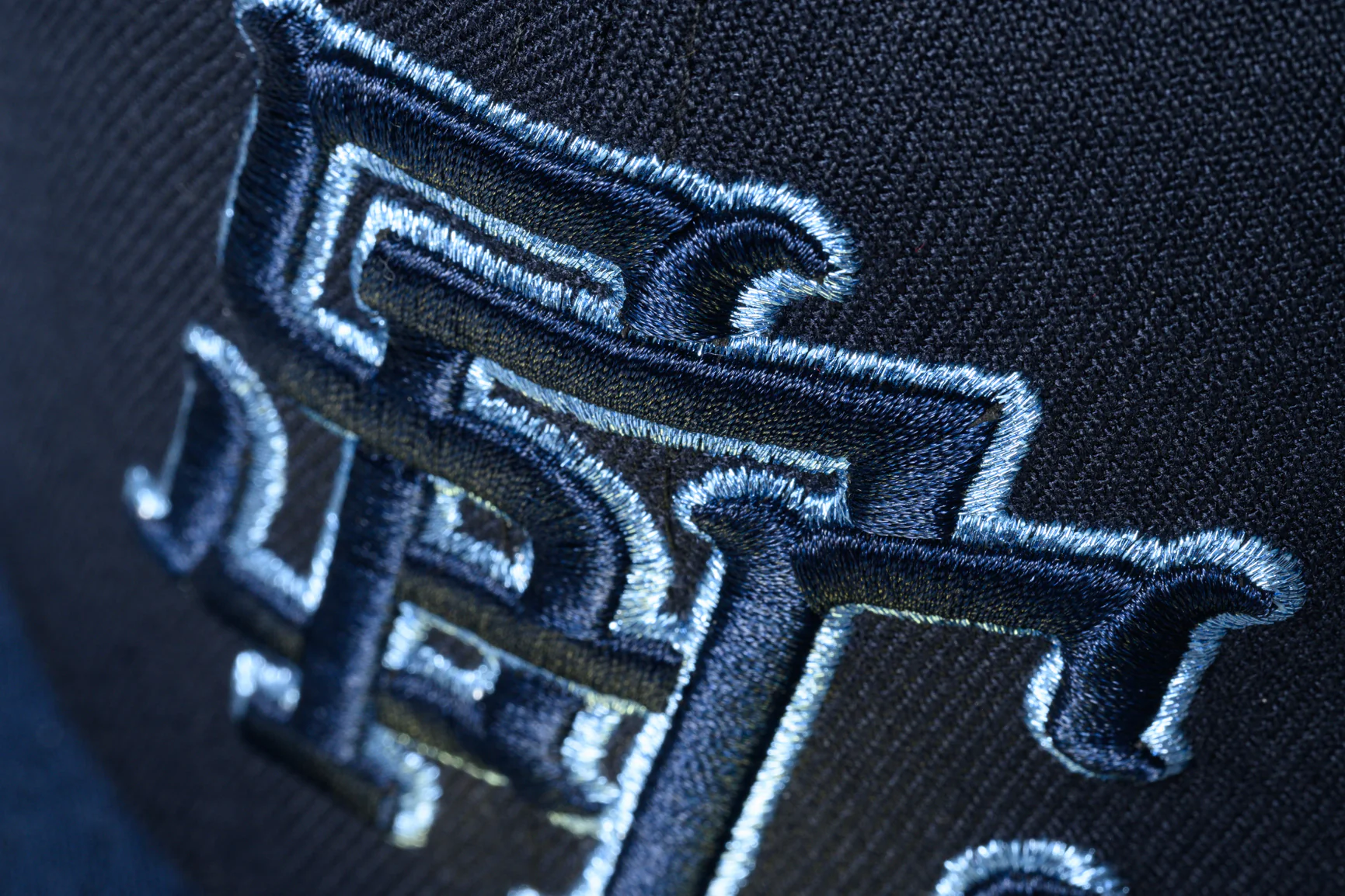 SFC "MONOGRAM" NEW ERA FITTED HAT (NAVY/OCEANSIDE BLUE) - Image 5